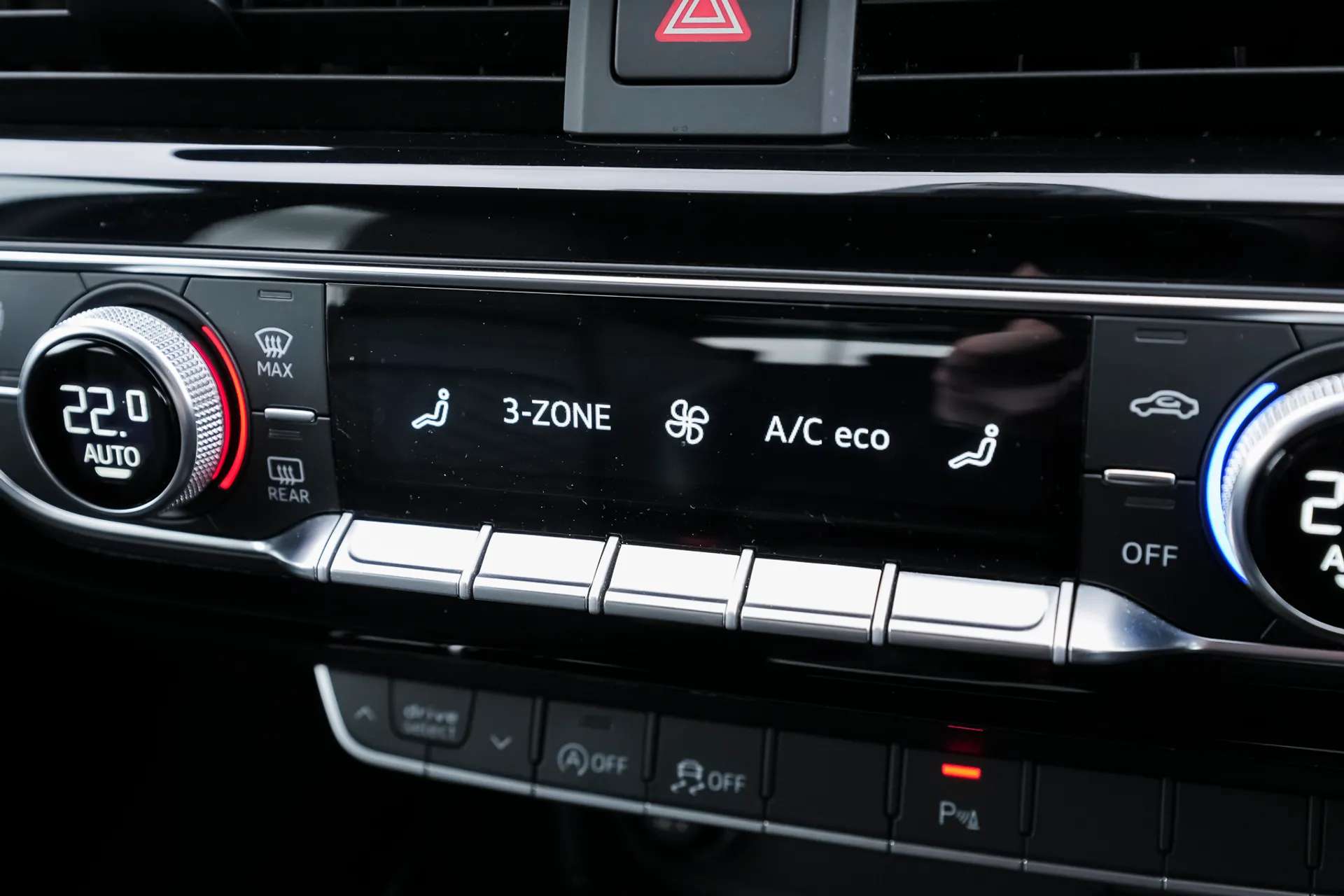 2023 AUDI A4 2023 AUDI A4