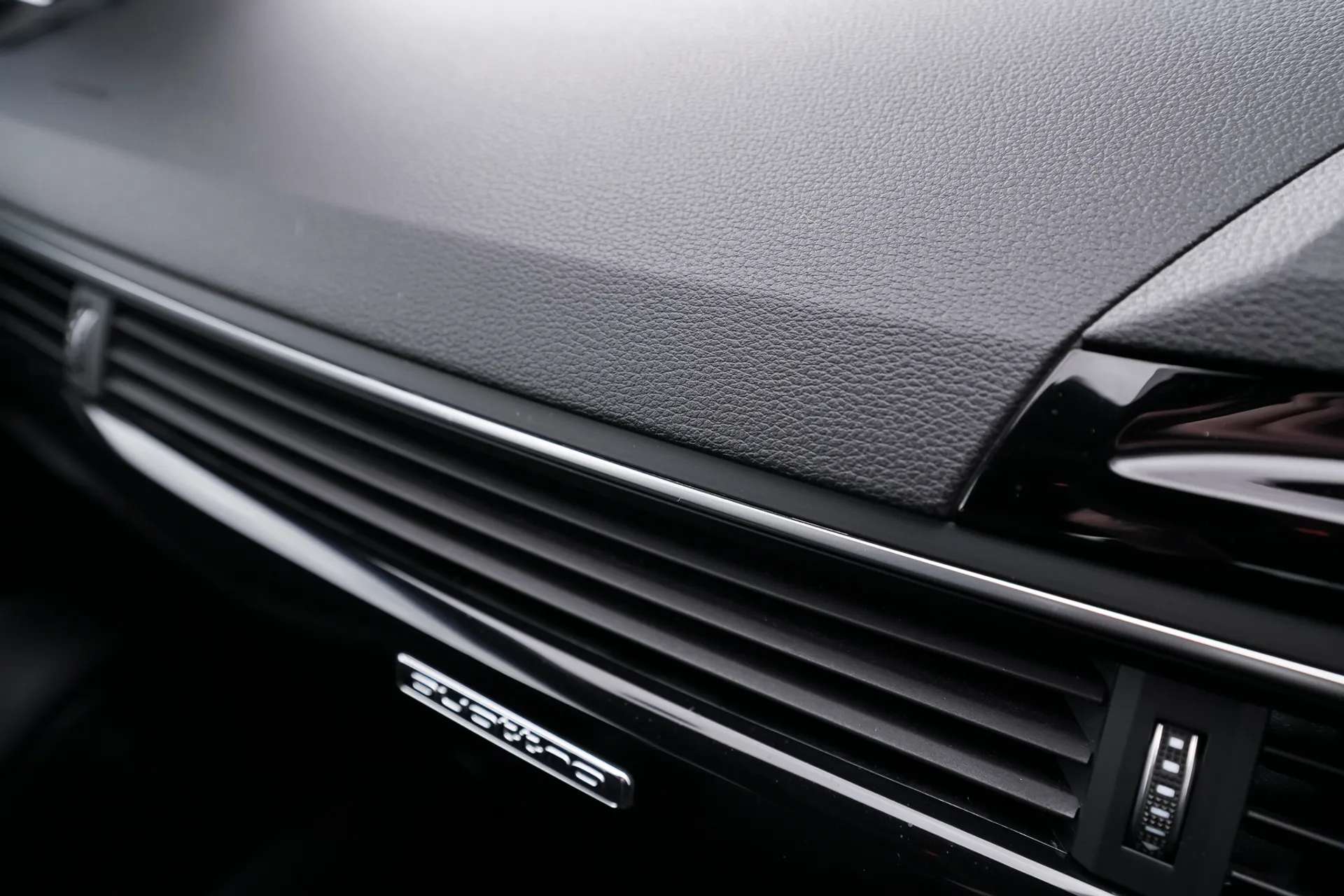 2023 AUDI A4 2023 AUDI A4