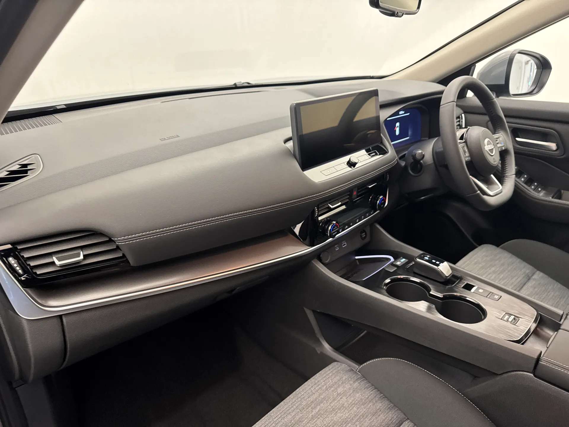 2025 NISSAN X-TRAIL 2025 NISSAN X-TRAIL