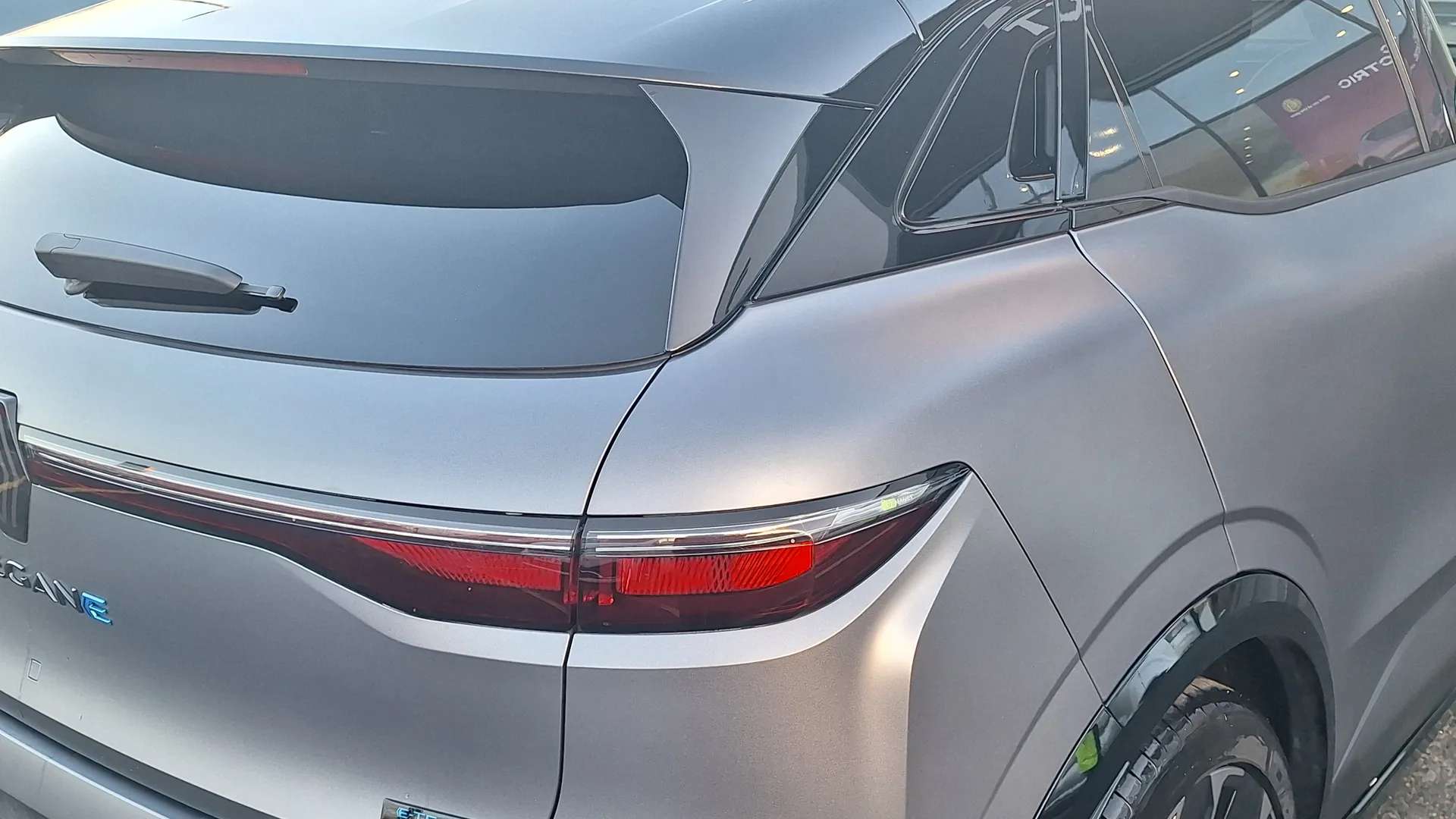 2025 RENAULT MEGANE E-TECH 2025 RENAULT MEGANE E-TECH