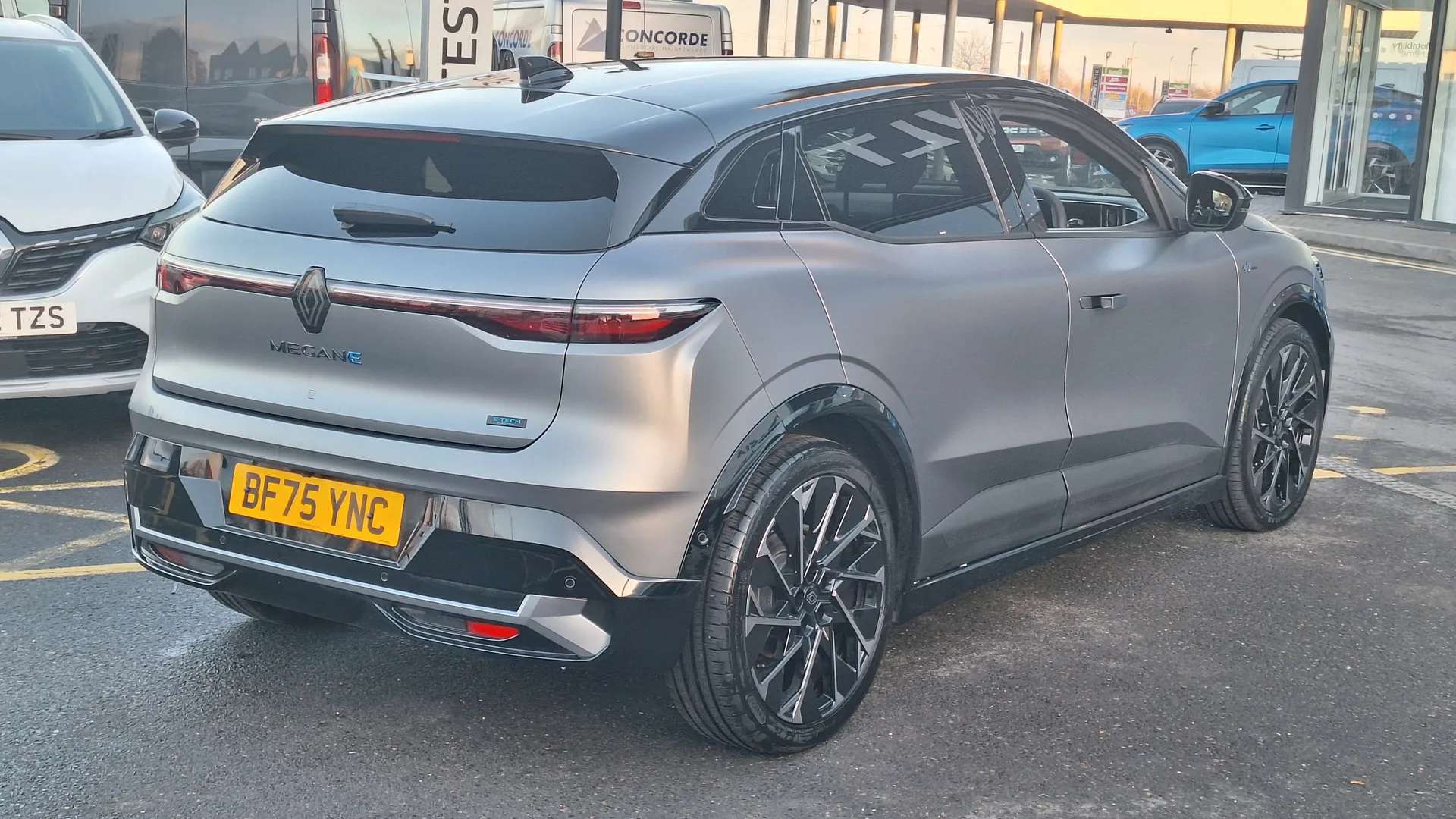 2025 RENAULT MEGANE E-TECH 2025 RENAULT MEGANE E-TECH