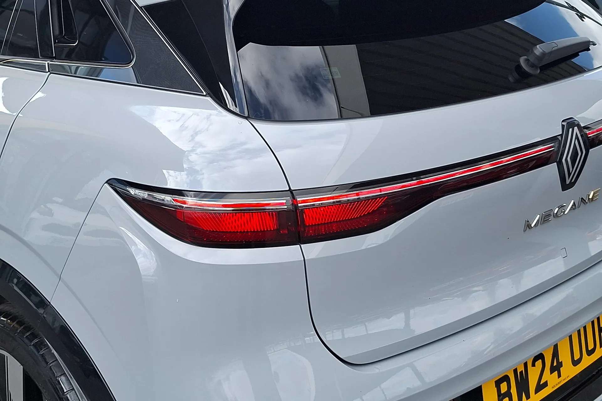 2024 RENAULT MEGANE E-TECH 2024 RENAULT MEGANE E-TECH