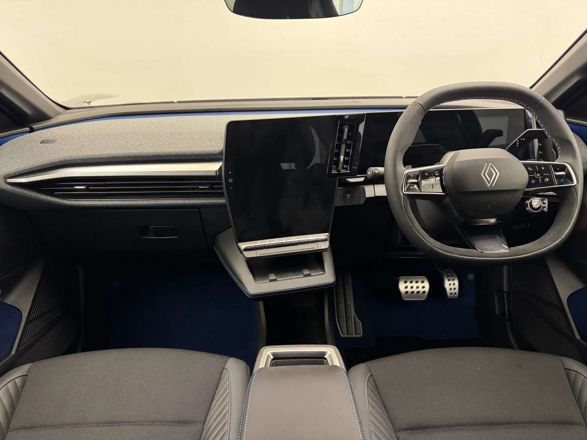 2025 RENAULT MEGANE E-TECH 2025 RENAULT MEGANE E-TECH