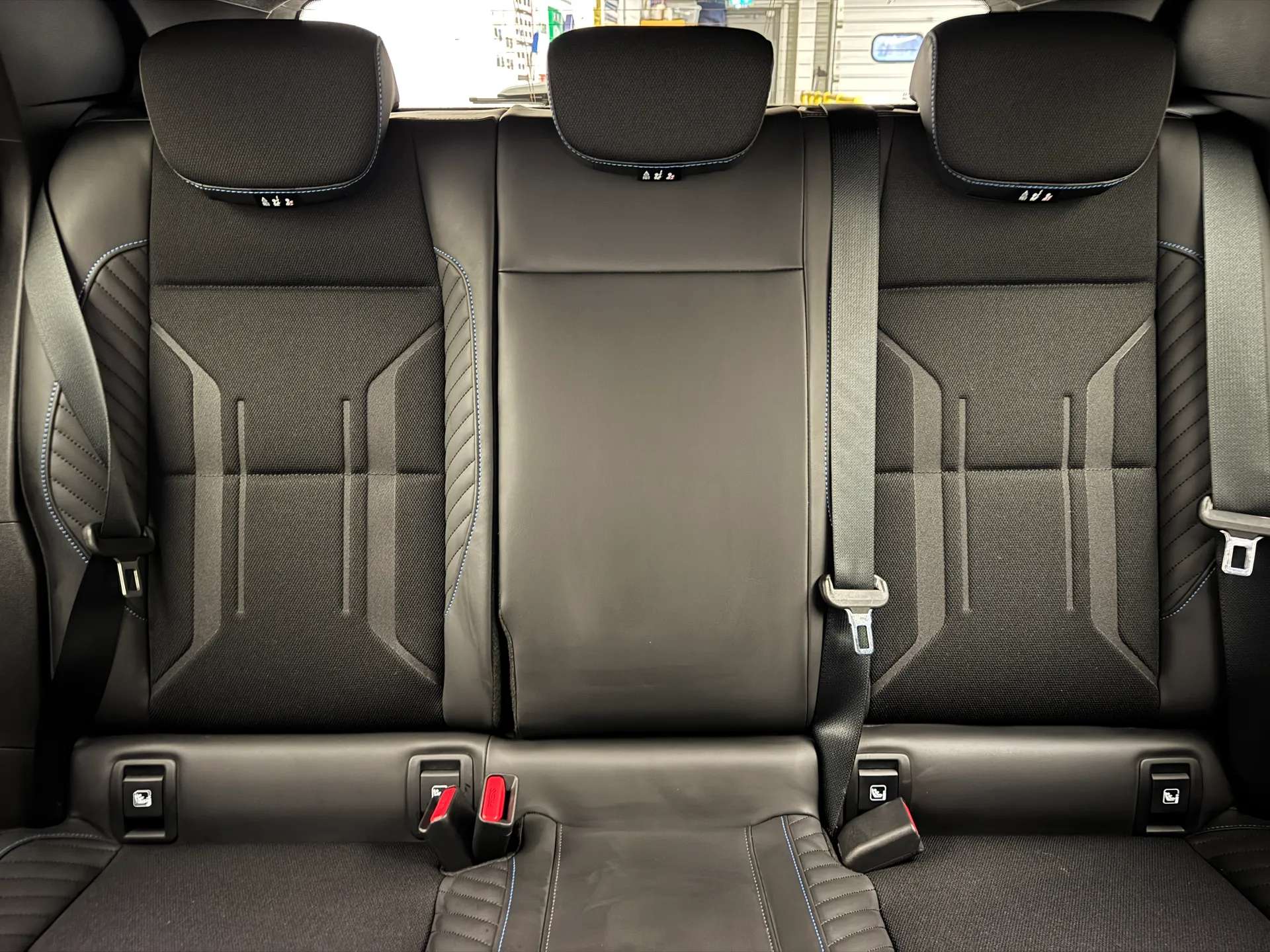 2025 RENAULT MEGANE E-TECH 2025 RENAULT MEGANE E-TECH