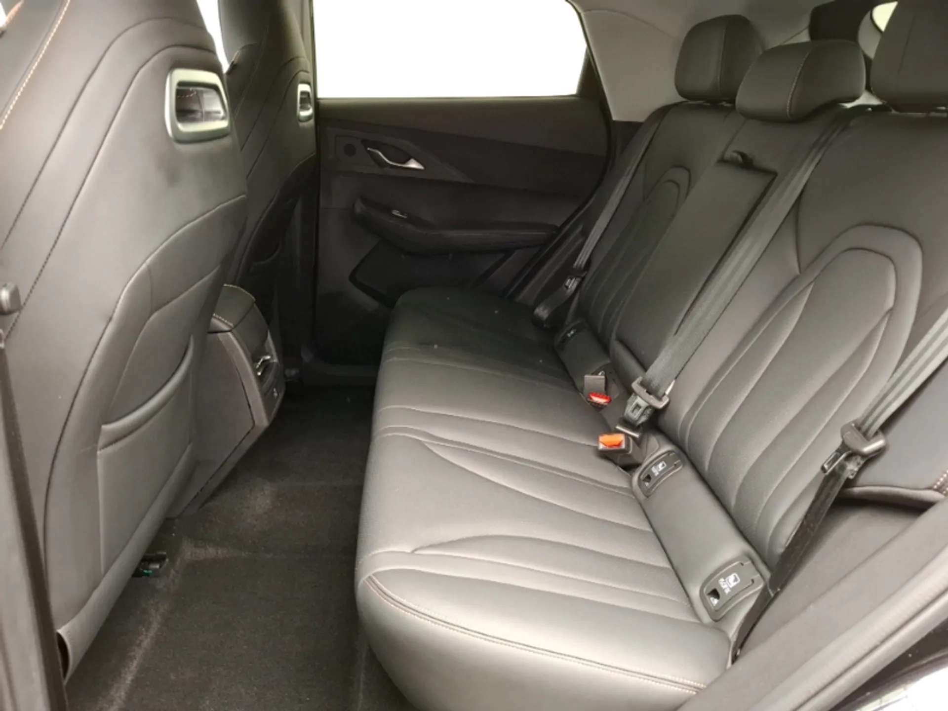 2025 OMODA 5 2025 OMODA 5