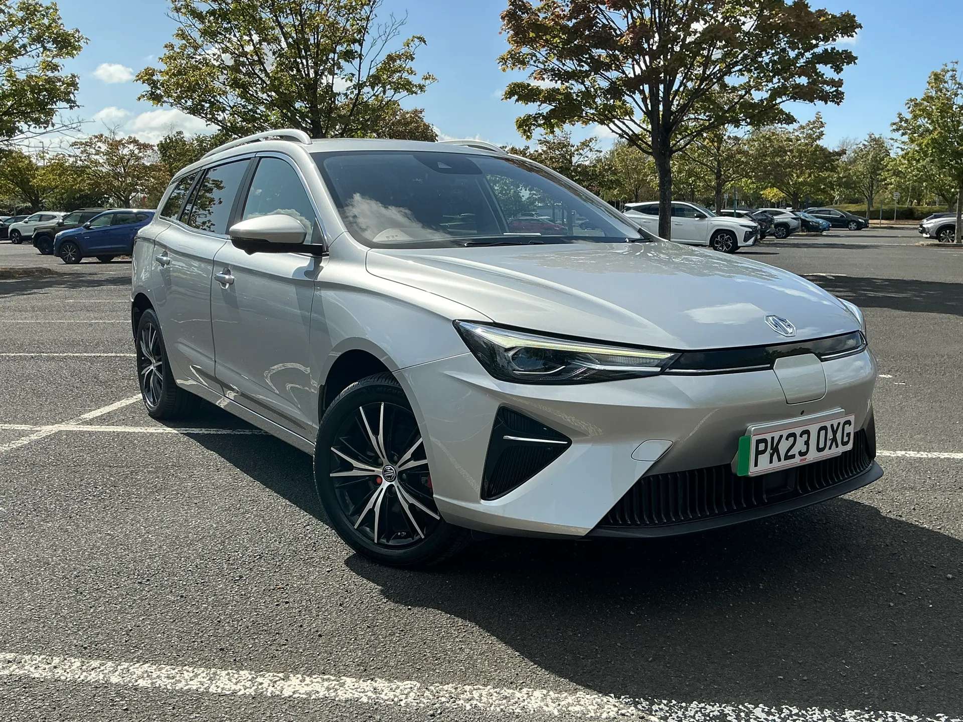 A 2023 MG MG5 115kW Trophy EV Long Range 61kWh 5dr Auto A 2023 MG MG5 115kW Trophy EV Long Range 61kWh 5dr Auto