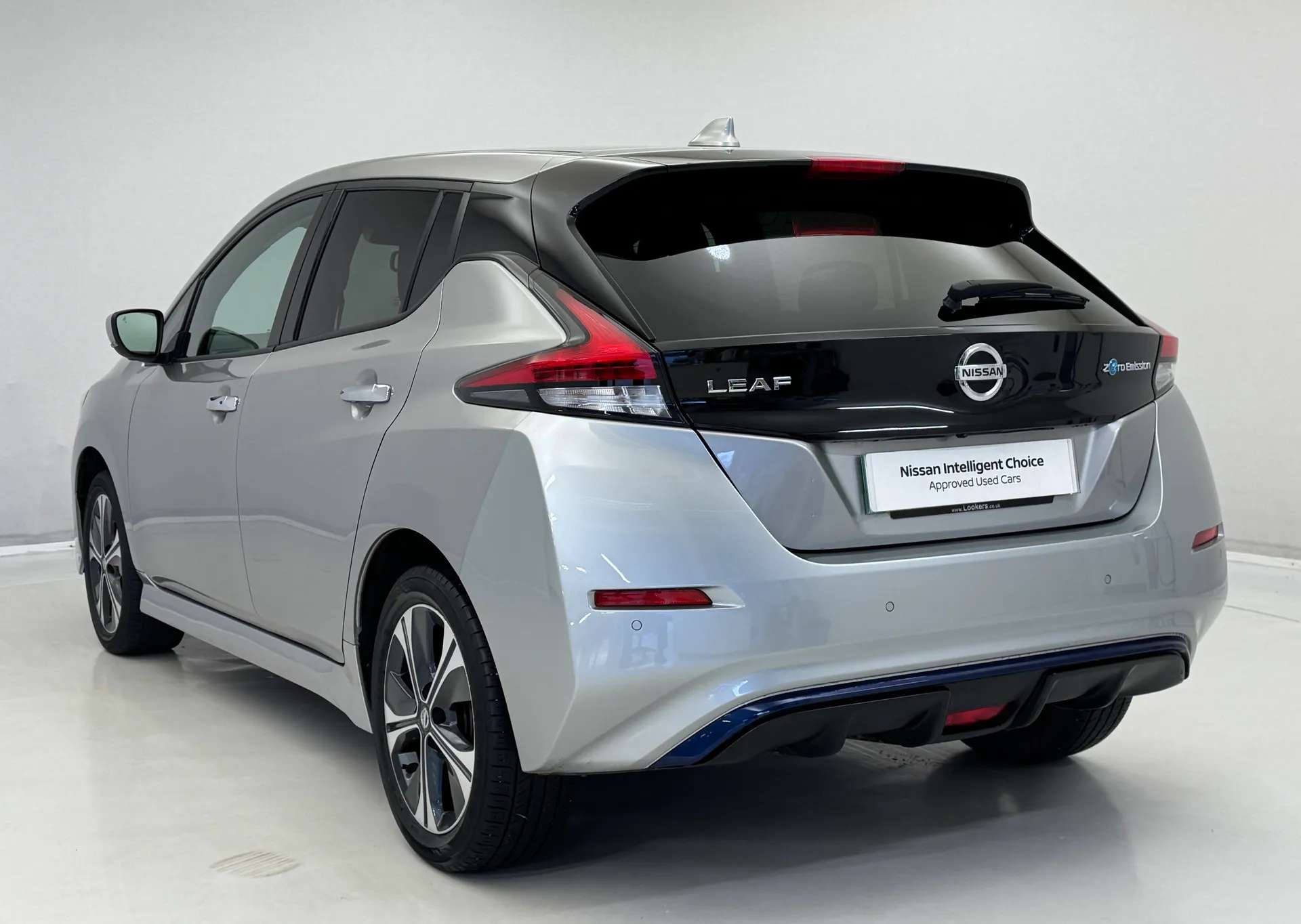 2021 NISSAN LEAF 2021 NISSAN LEAF