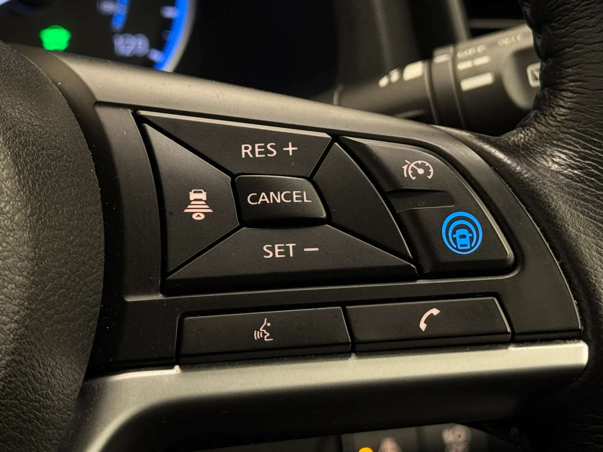 2021 NISSAN LEAF 2021 NISSAN LEAF