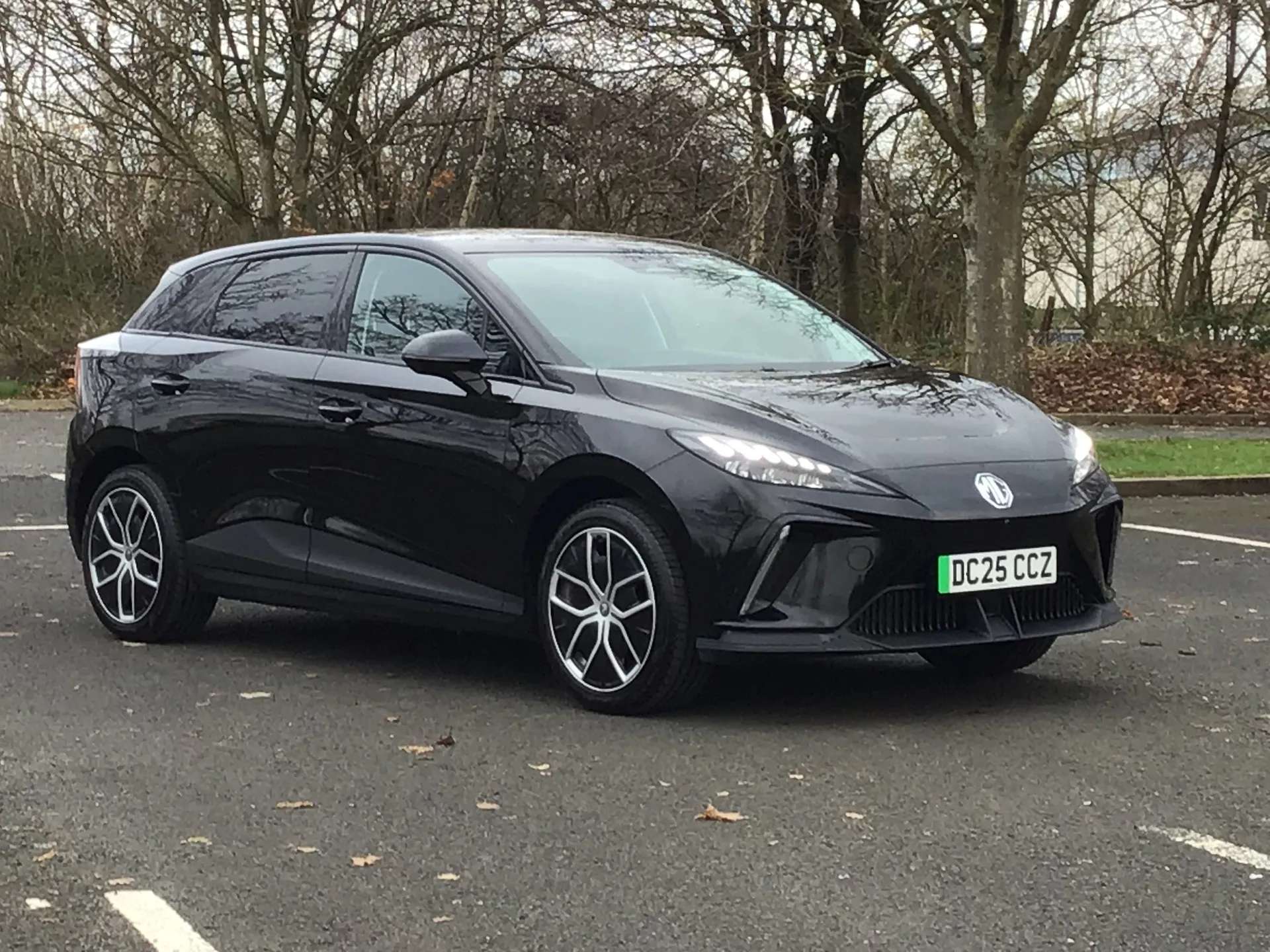 A 2025 MG MOTOR UK MG4 150kW Trophy EV Long Range 64kWh 5dr Auto A 2025 MG MOTOR UK MG4 150kW Trophy EV Long Range 64kWh 5dr Auto