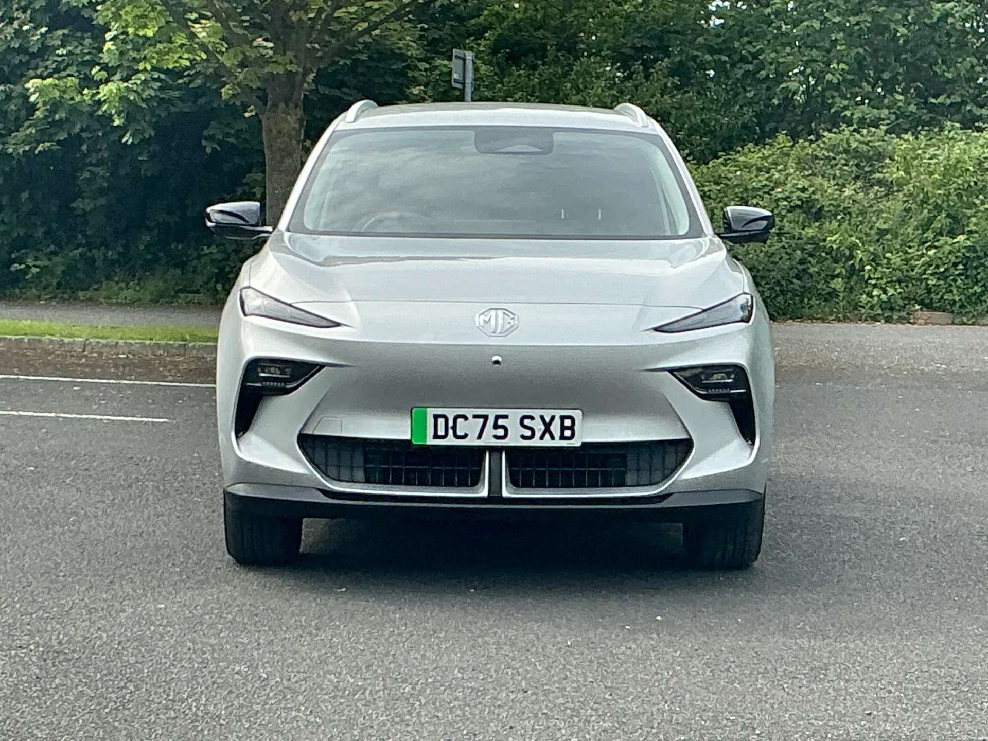 A 2025 MG MGS5 170kW Trophy EV Long Range 64kWh 5dr Auto A 2025 MG MGS5 170kW Trophy EV Long Range 64kWh 5dr Auto