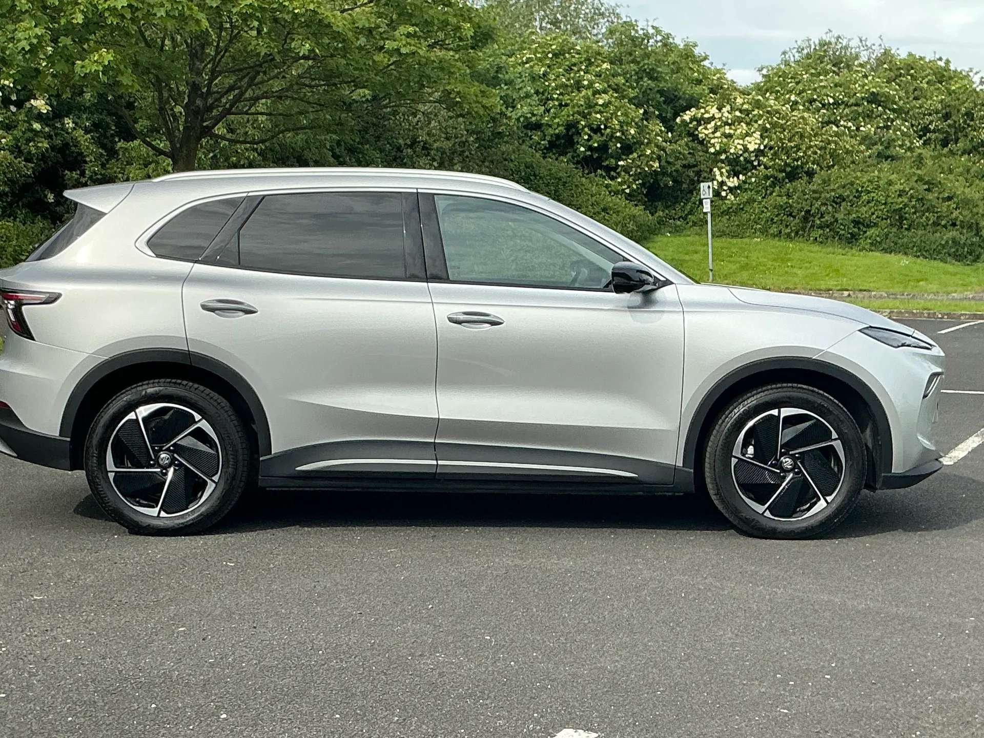 2025 MG MGS5 2025 MG MGS5