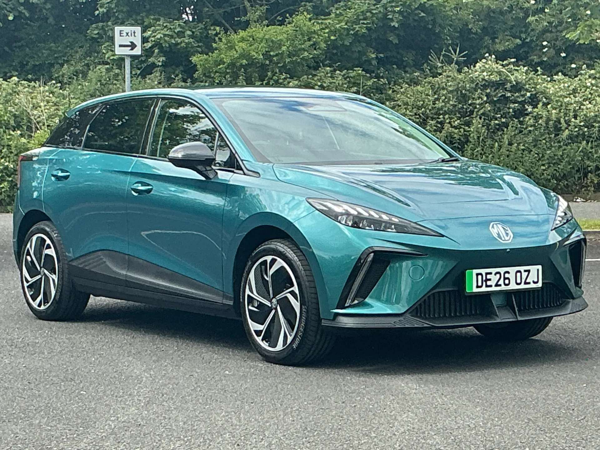 A 2026 MG MG4 170kW Premium Long Range 64kWh 5dr Auto A 2026 MG MG4 170kW Premium Long Range 64kWh 5dr Auto