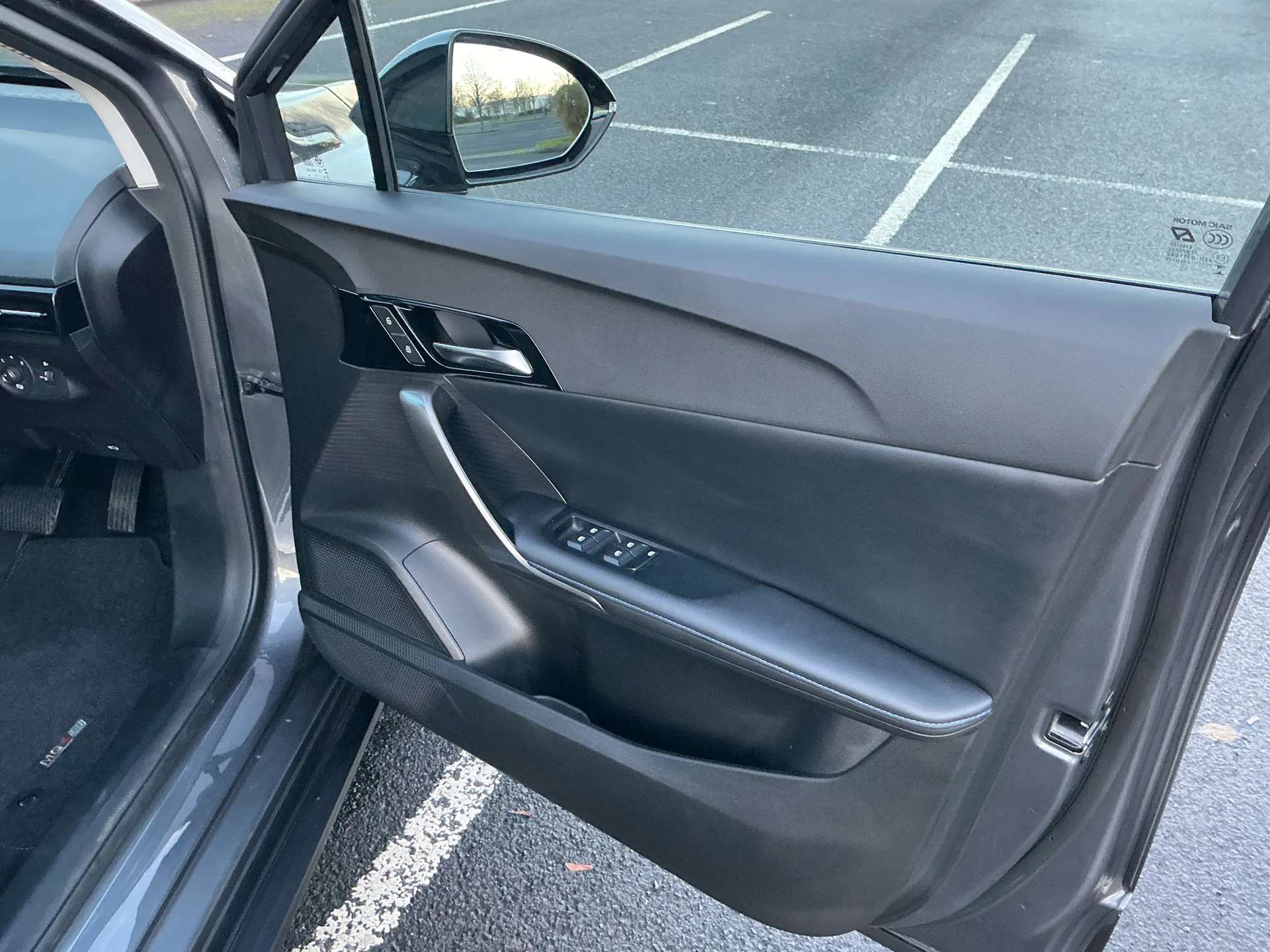 2025 MG MOTOR UK MG4 2025 MG MOTOR UK MG4