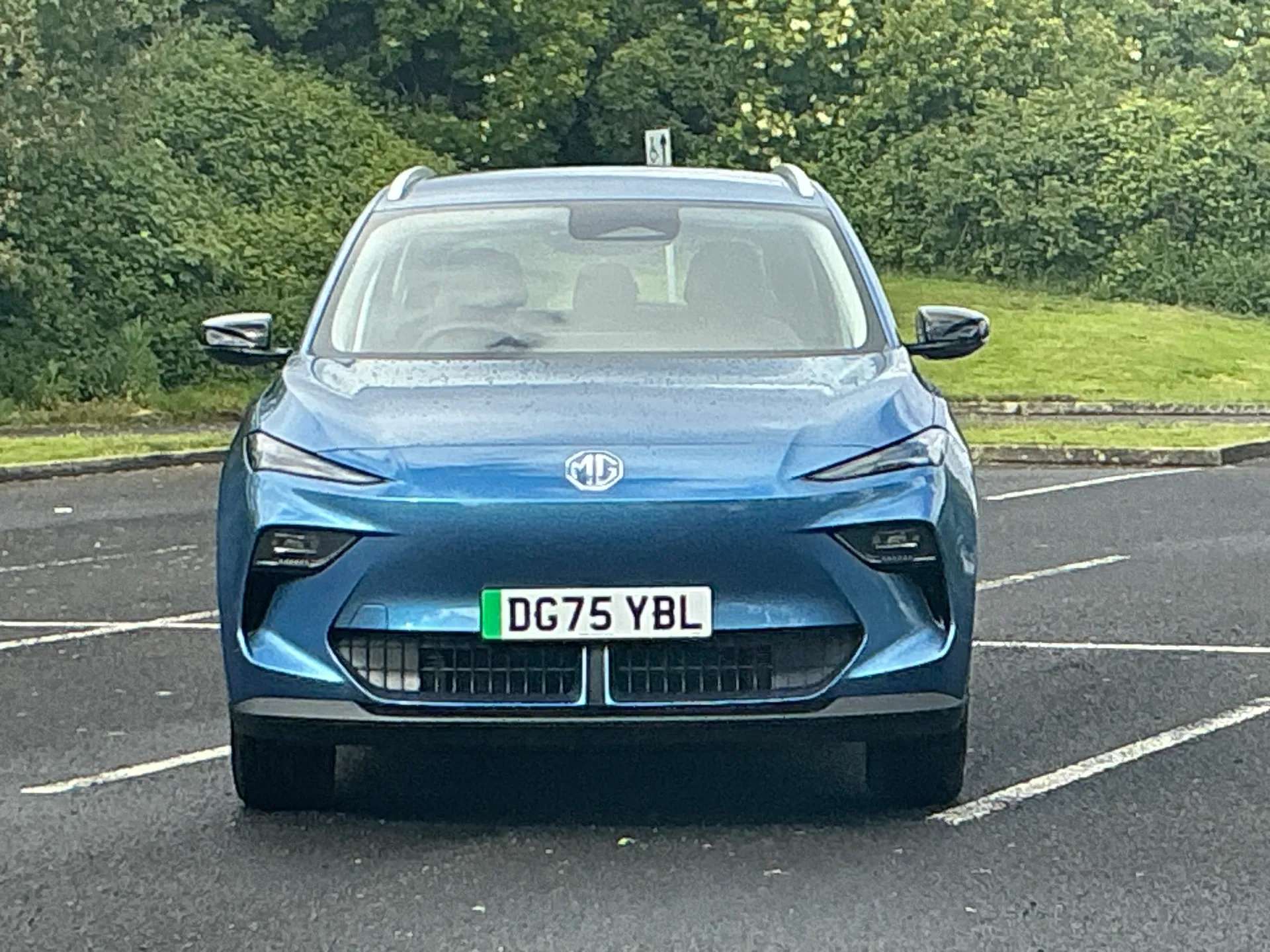 A 2025 MG MGS5 170kW SE EV Long Range 64kWh 5dr Auto A 2025 MG MGS5 170kW SE EV Long Range 64kWh 5dr Auto