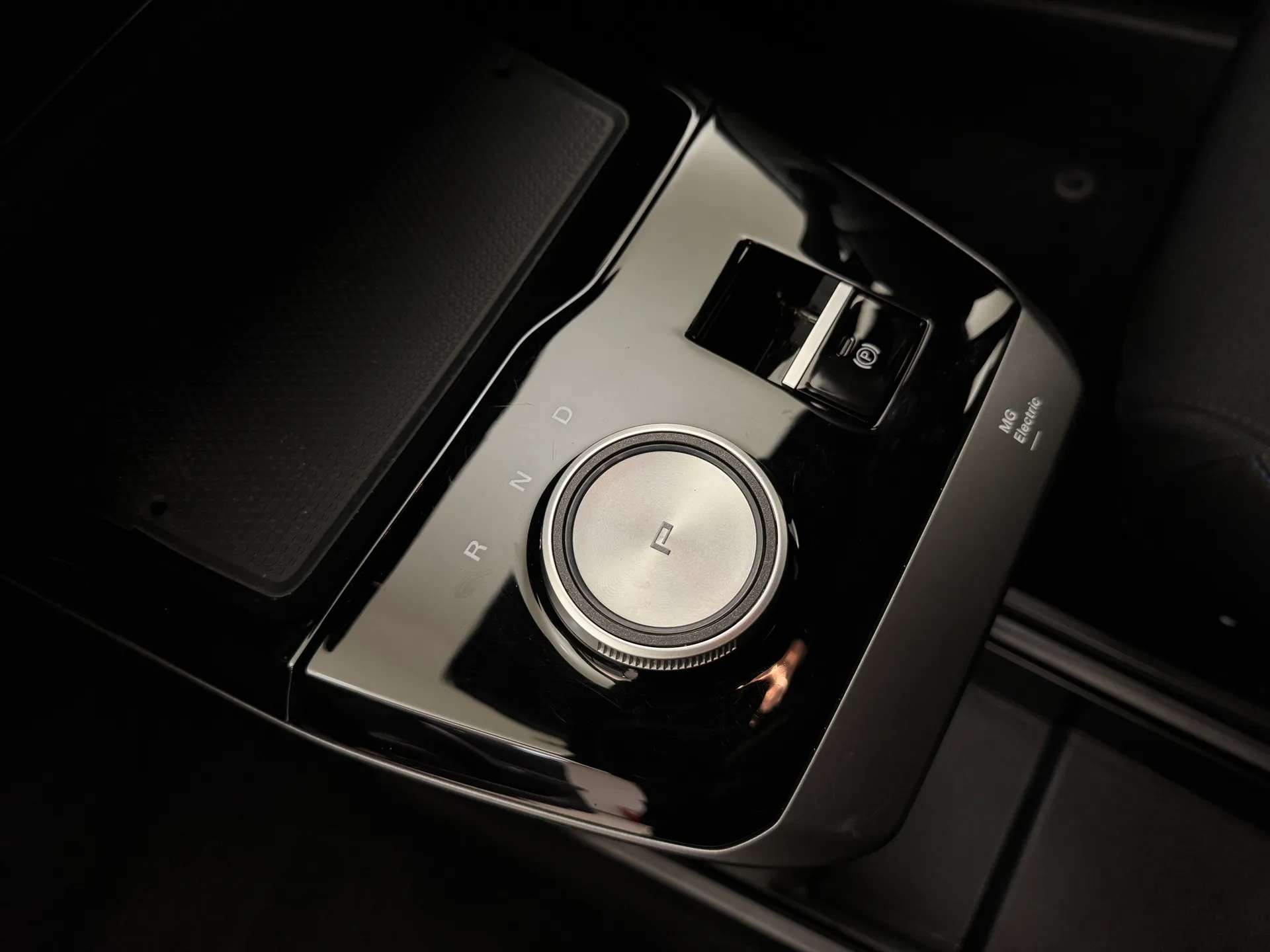 2023 MG MOTOR UK MG4 2023 MG MOTOR UK MG4