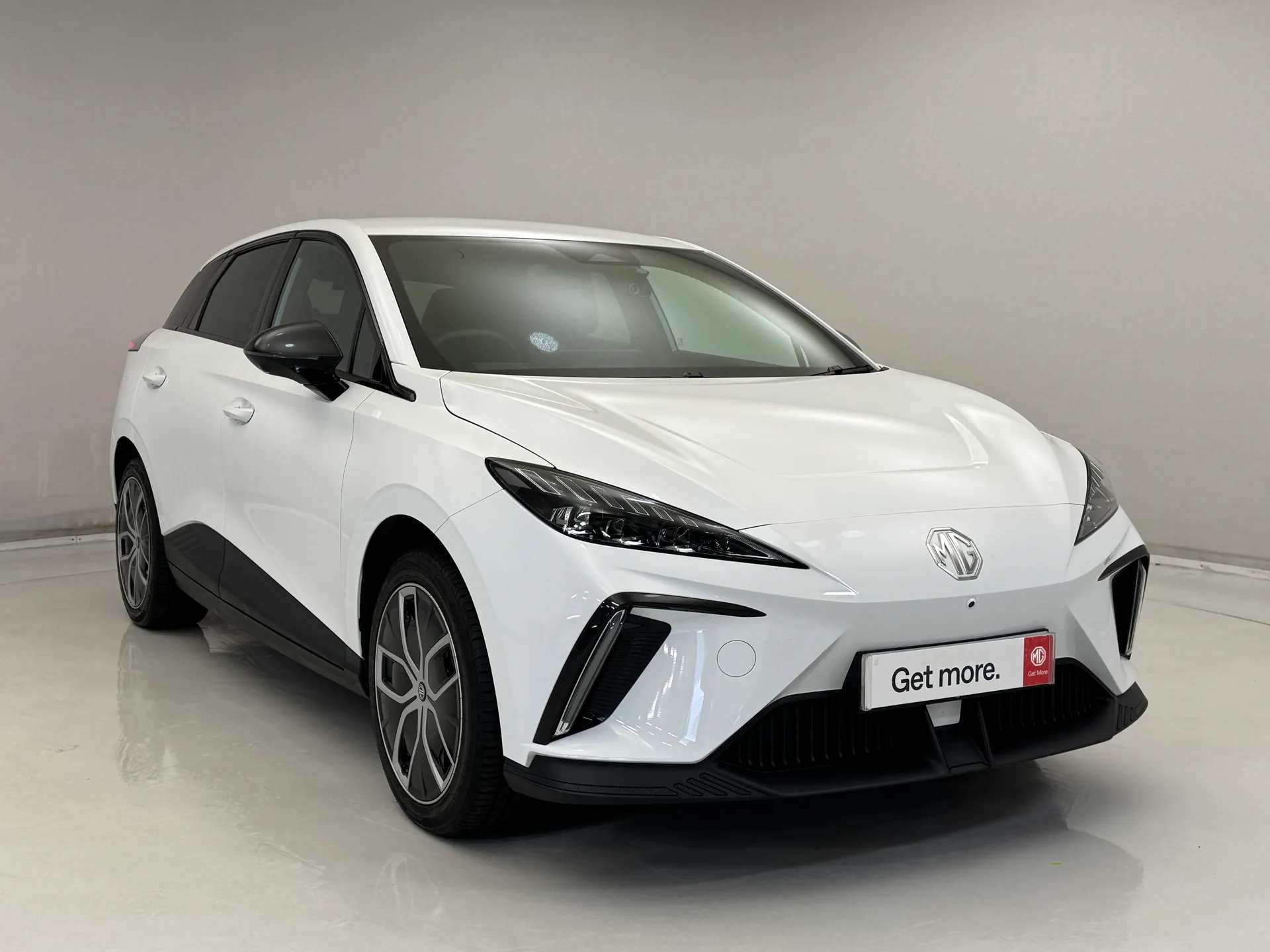 A 2024 MG MG4 150kW Trophy EV Long Range 64kWh 5dr Auto ð DASHCAMS INCLUDEDð A 2024 MG MG4 150kW Trophy EV Long Range 64kWh 5dr Auto ð DASHCAMS INCLUDEDð
