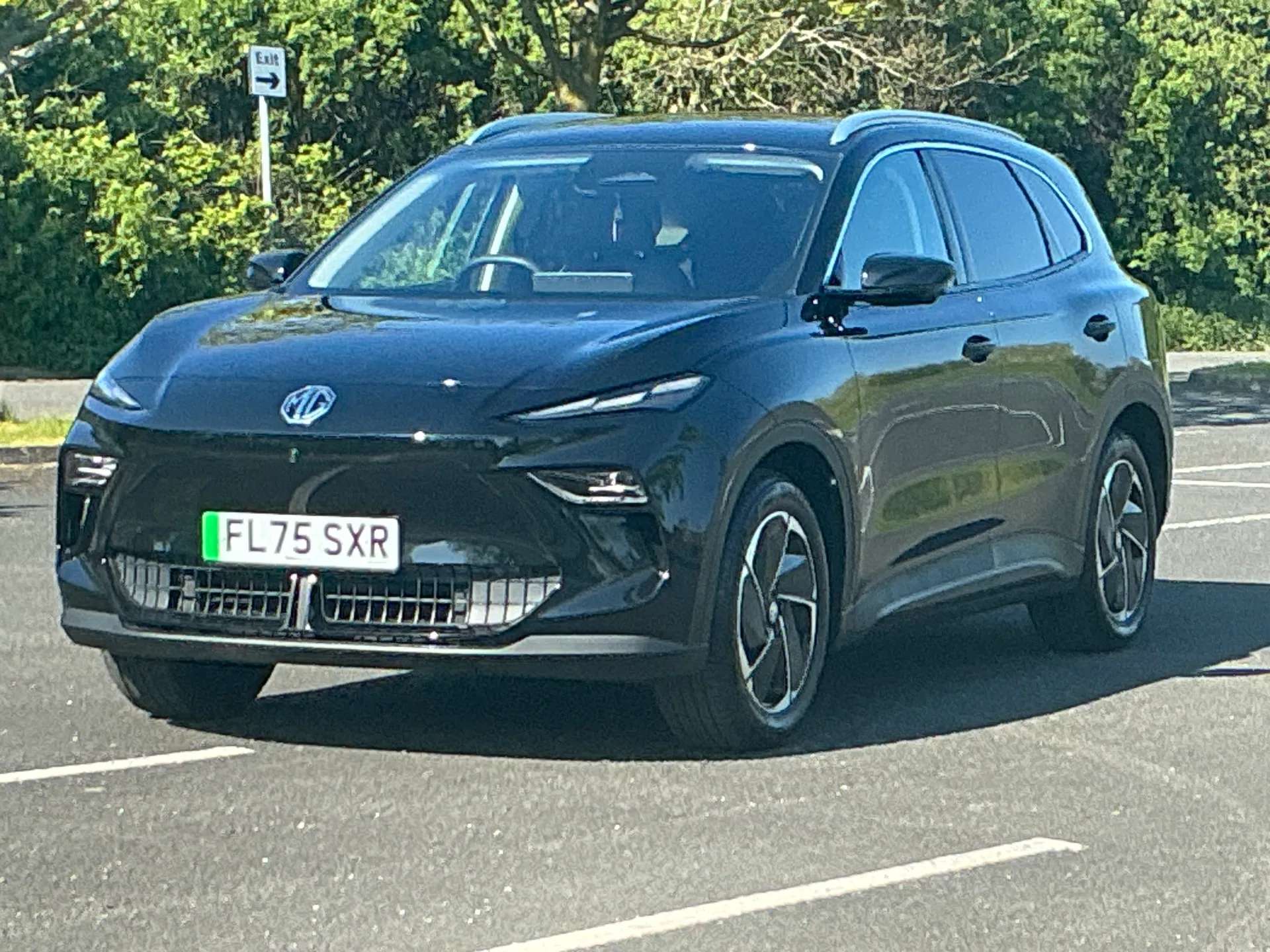 A 2025 MG MGS5 170kW Trophy EV Long Range 64kWh 5dr Auto A 2025 MG MGS5 170kW Trophy EV Long Range 64kWh 5dr Auto