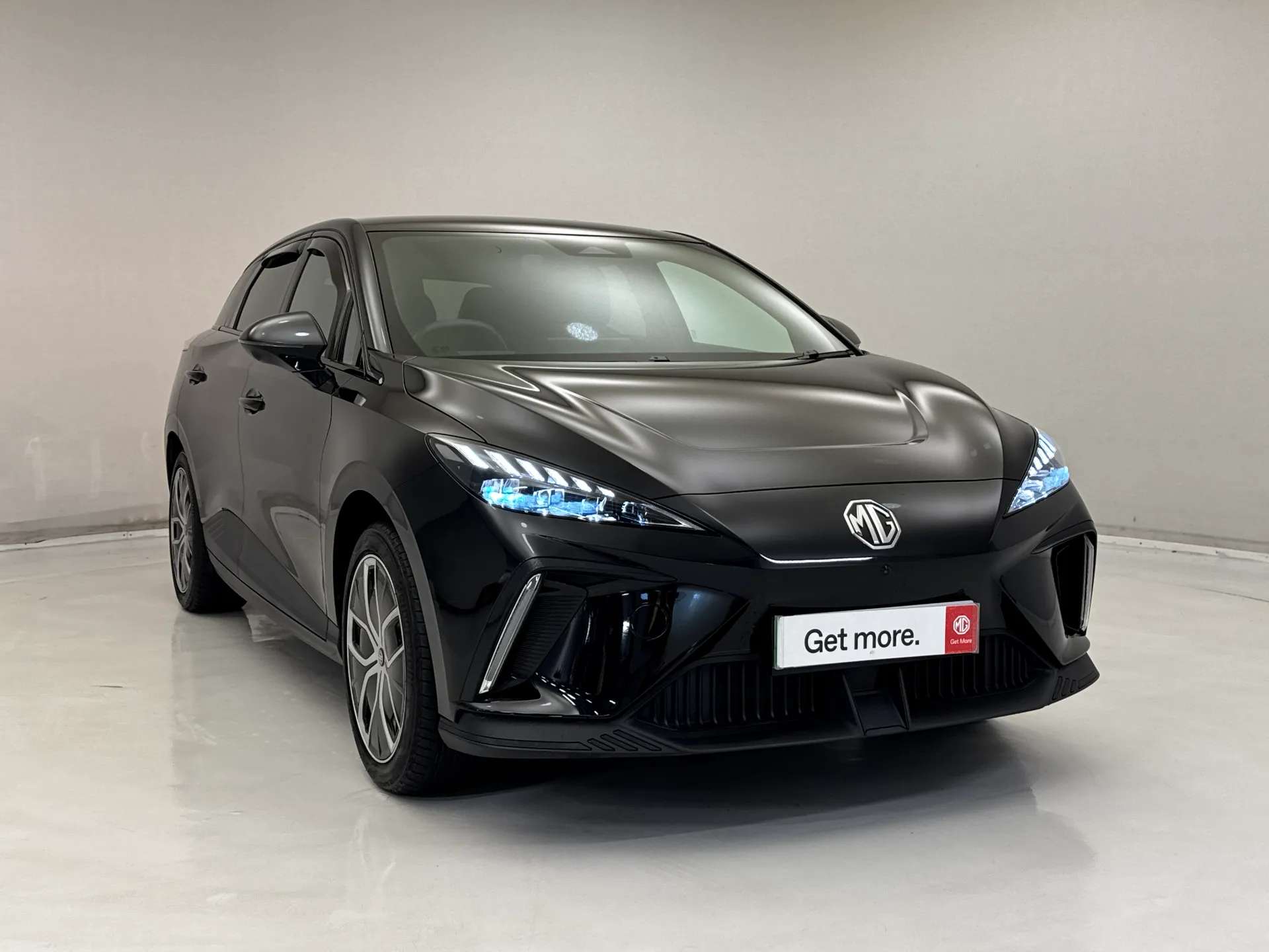 A 2024 MG MG4 150kW Trophy EV Long Range 64kWh 5dr Auto ð¥LOW MILEAGE ⢠TROPHY ð¥ A 2024 MG MG4 150kW Trophy EV Long Range 64kWh 5dr Auto ð¥LOW MILEAGE ⢠TROPHY ð¥