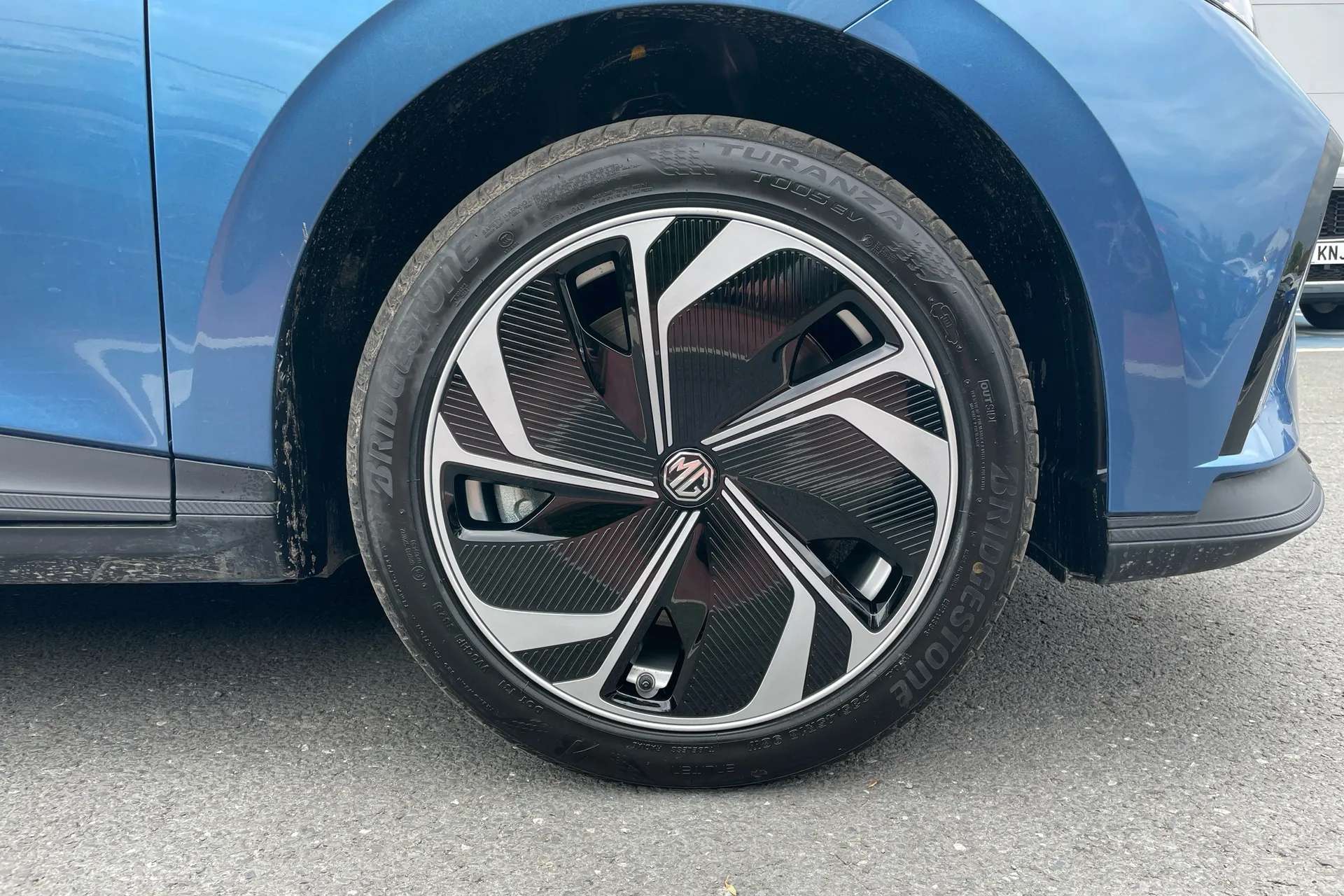 A 2026 MG MOTOR UK MG4 170kW Premium Long Range 64kWh 5dr Auto A 2026 MG MOTOR UK MG4 170kW Premium Long Range 64kWh 5dr Auto