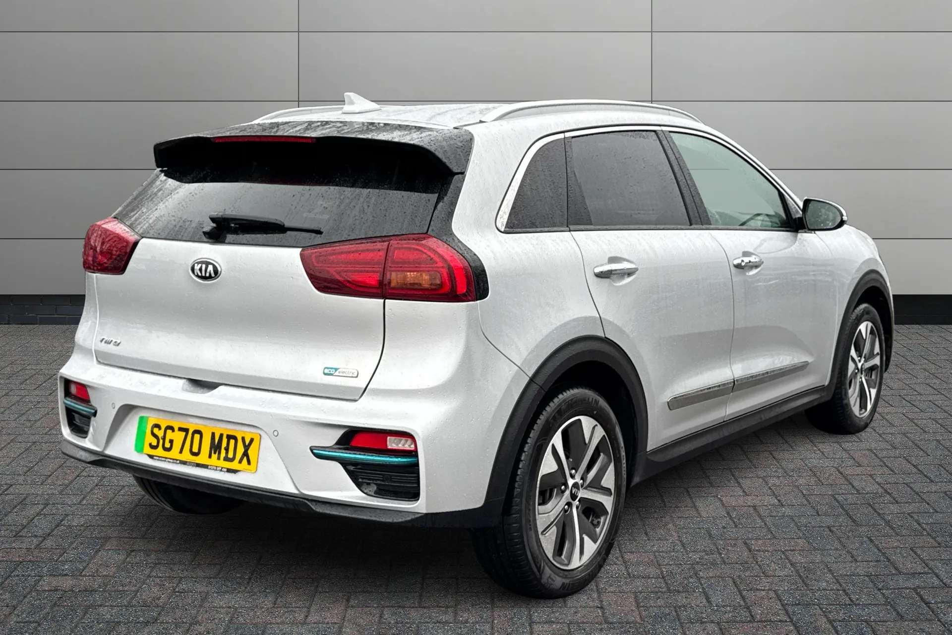 2020 KIA E-NIRO 2020 KIA E-NIRO