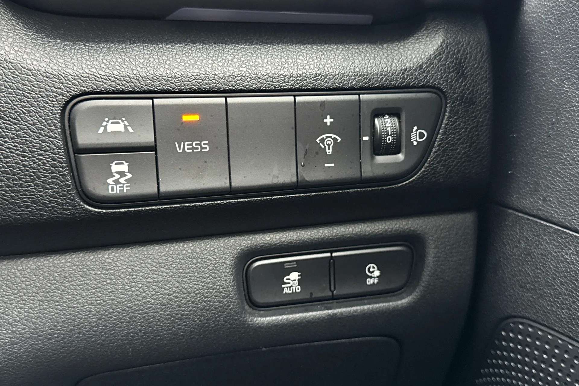 2020 KIA E-NIRO 2020 KIA E-NIRO