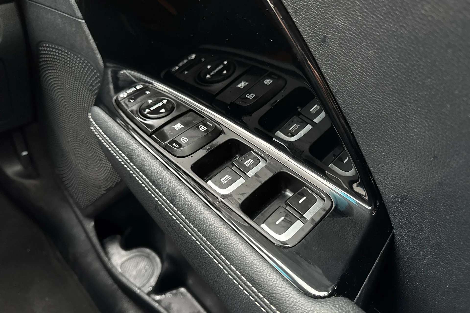 2020 KIA E-NIRO 2020 KIA E-NIRO