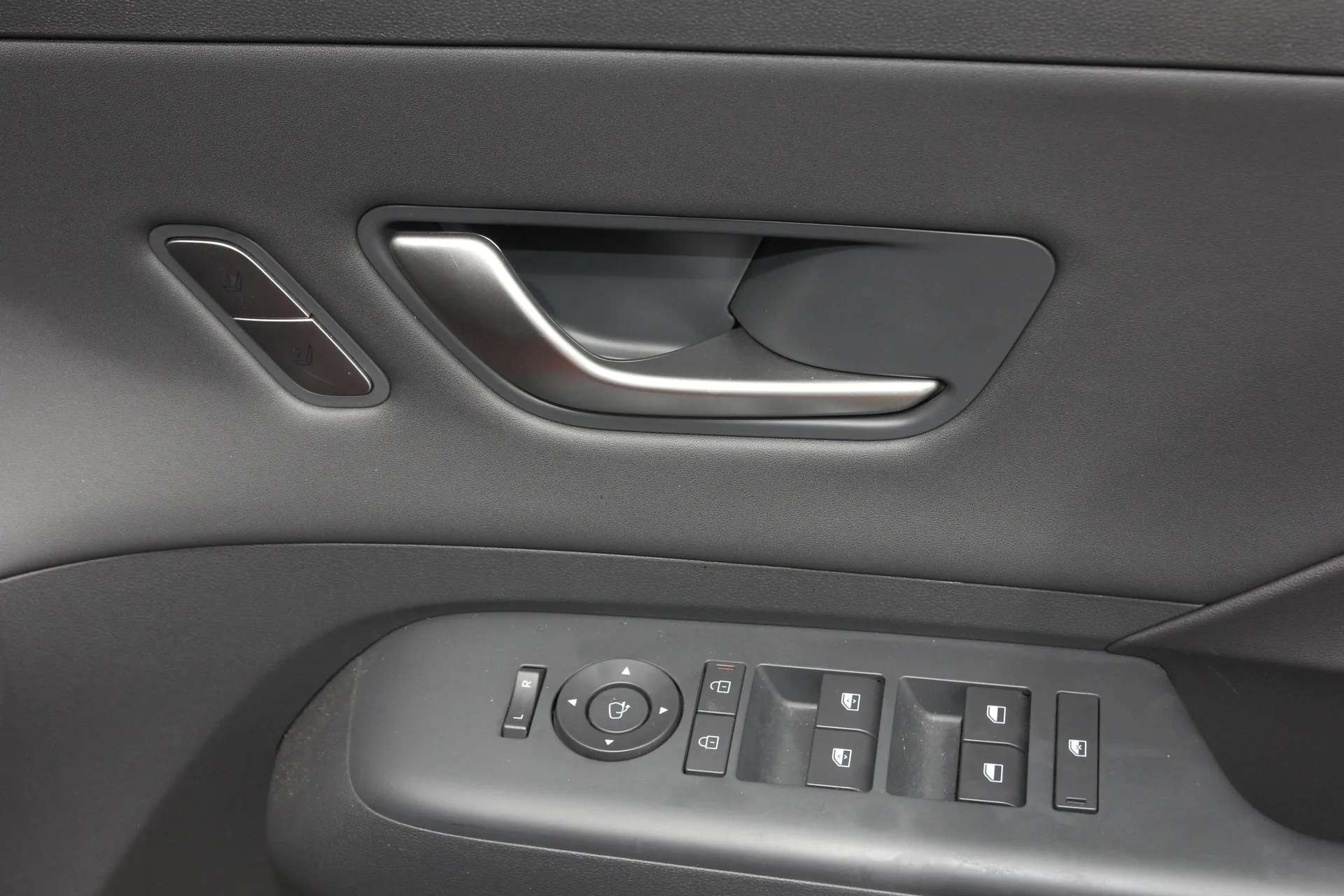 2024 HYUNDAI KONA 2024 HYUNDAI KONA