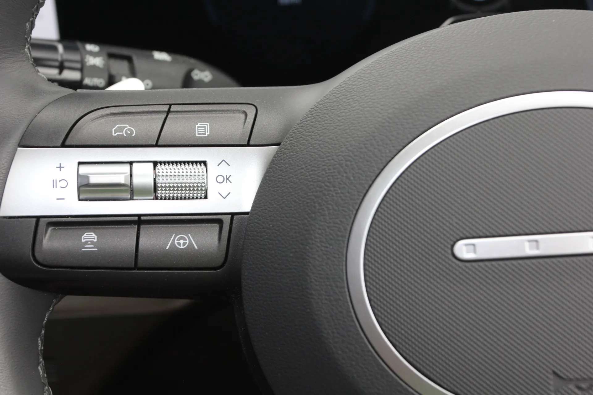 2024 HYUNDAI KONA 2024 HYUNDAI KONA