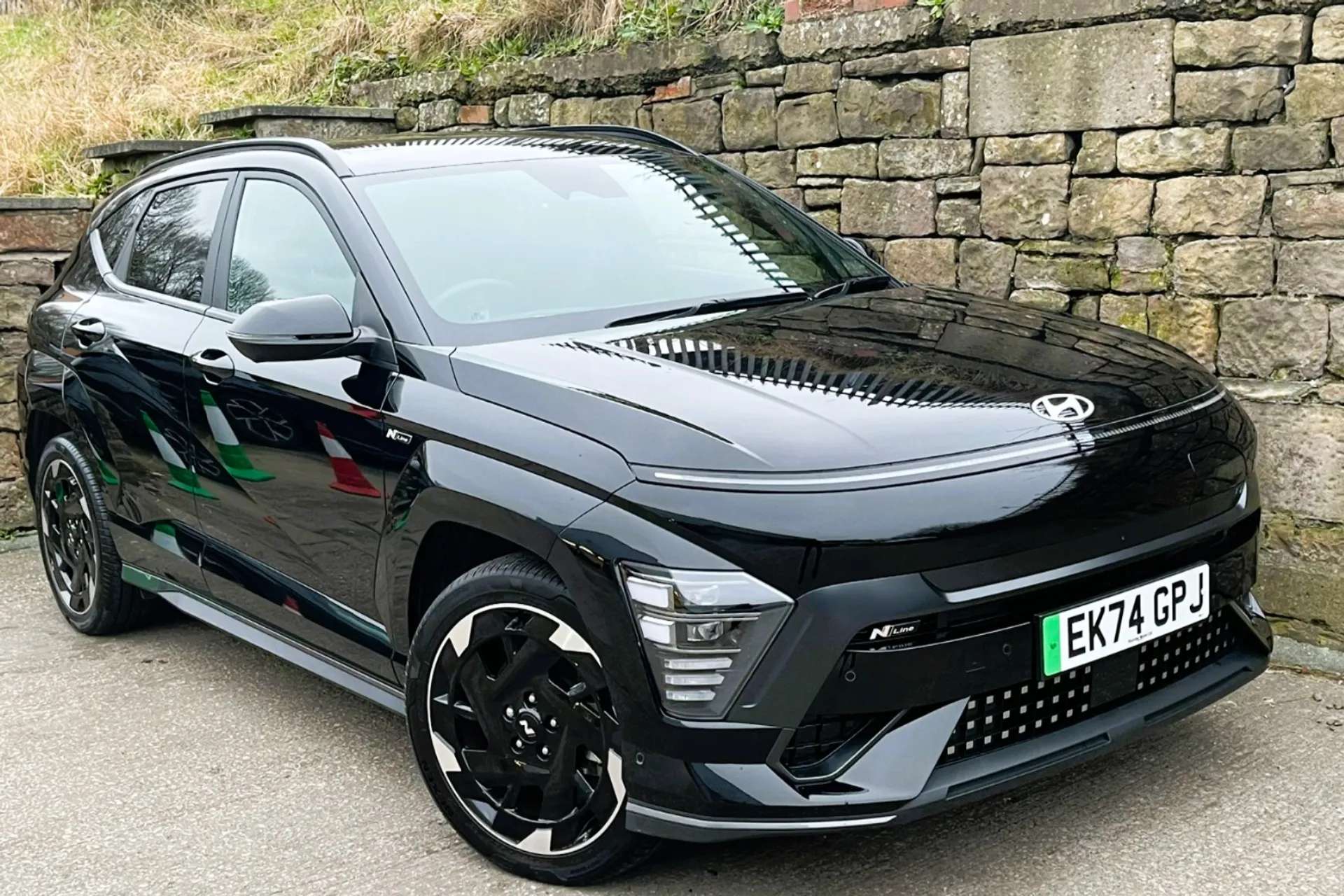 A 2024 HYUNDAI KONA 160kW N Line S 65kWh 5dr Auto âCAMERAâHEATED SEATSâNAVâ A 2024 HYUNDAI KONA 160kW N Line S 65kWh 5dr Auto âCAMERAâHEATED SEATSâNAVâ