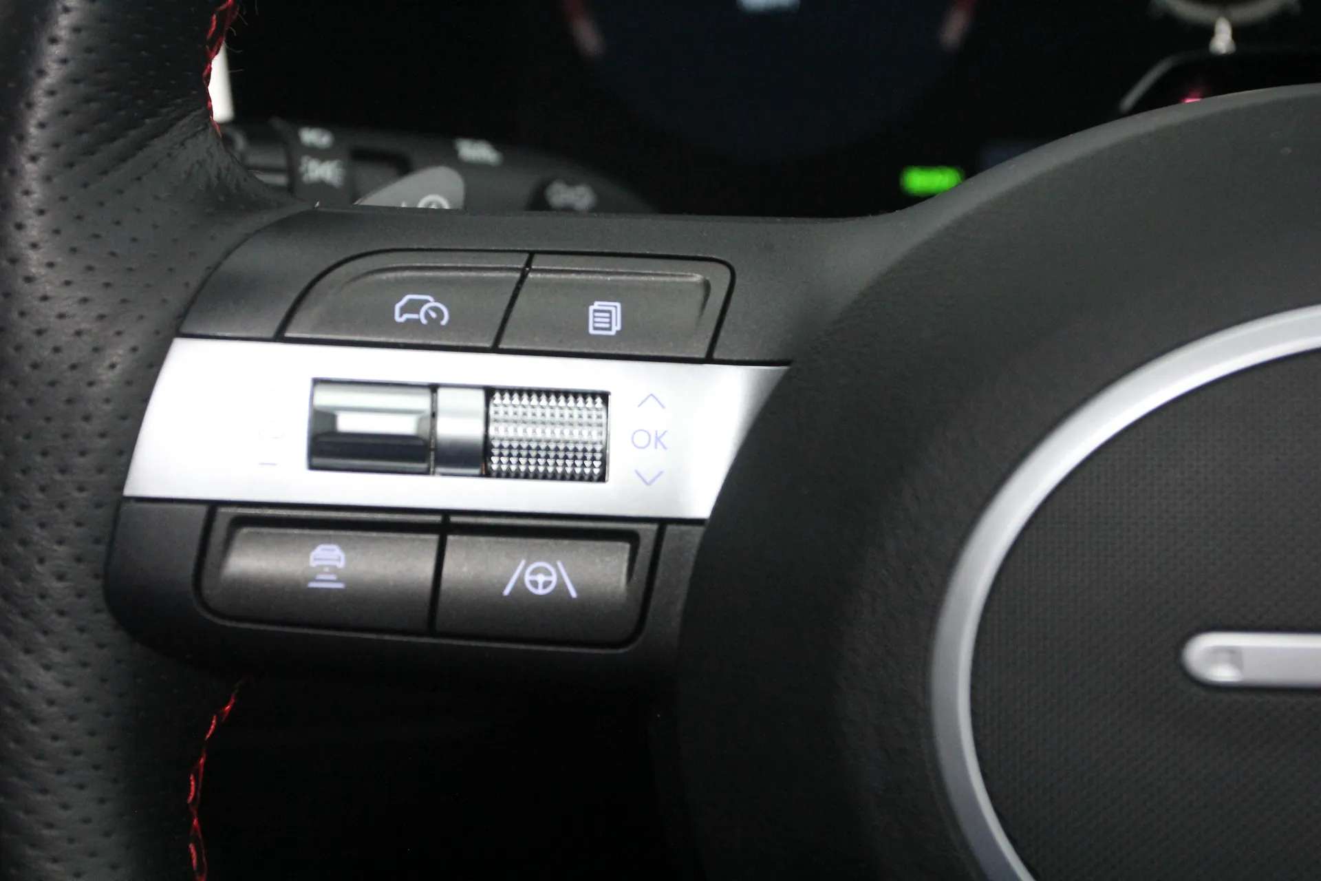 2024 HYUNDAI KONA 2024 HYUNDAI KONA