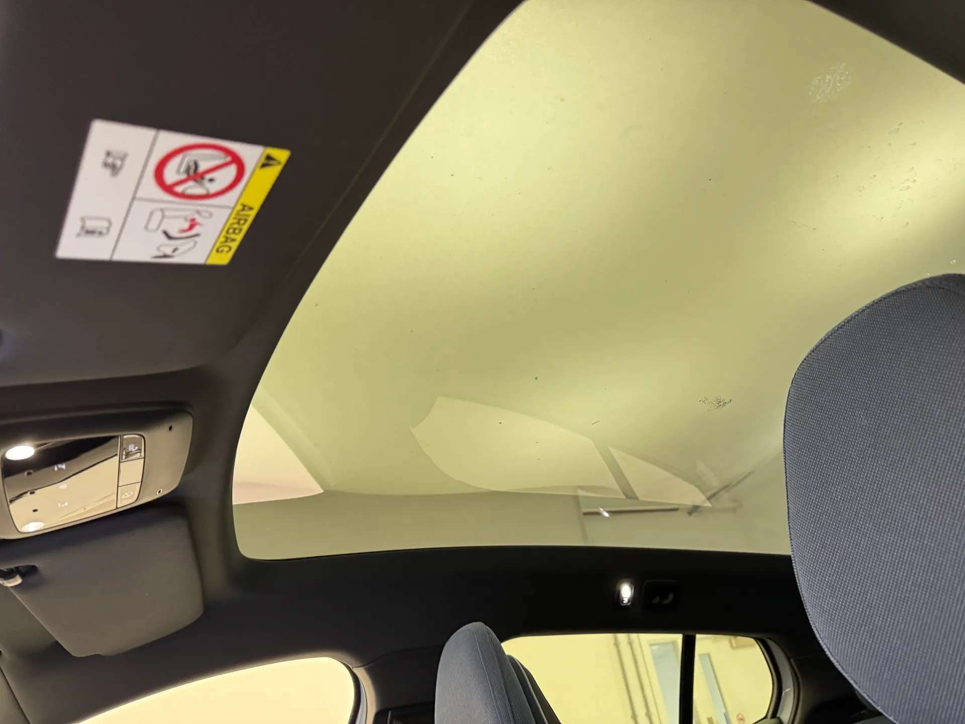 2024 VOLVO EX30 2024 VOLVO EX30