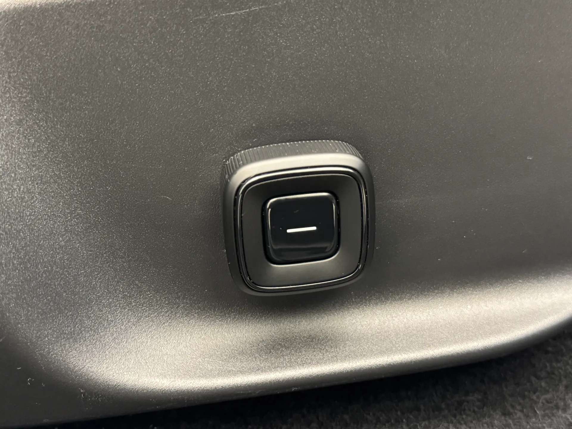 2024 VOLVO EX30 2024 VOLVO EX30