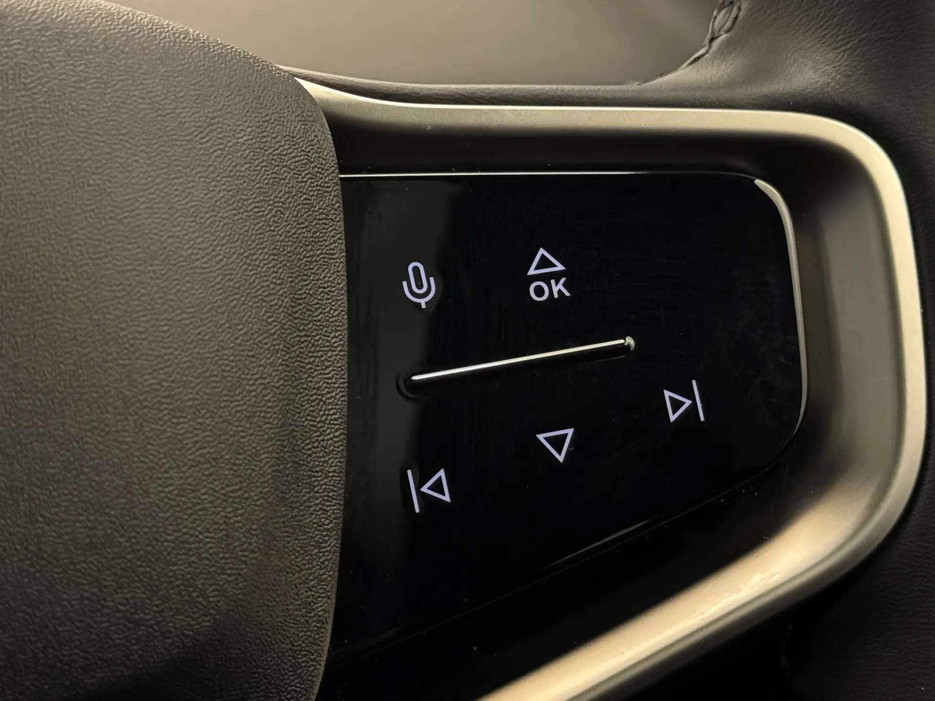 2024 VOLVO EX30 2024 VOLVO EX30