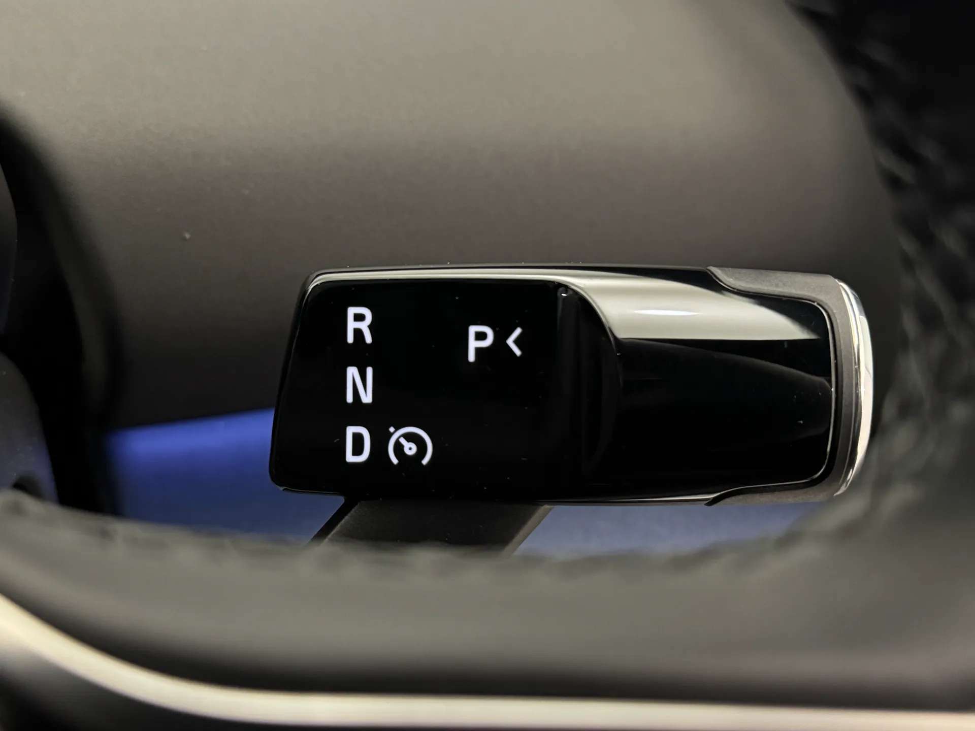 2024 VOLVO EX30 2024 VOLVO EX30