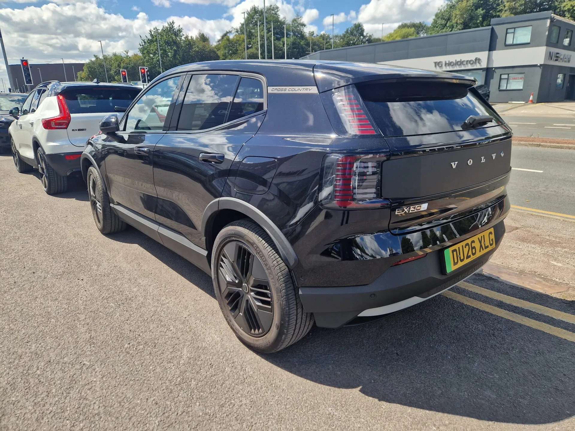 A 2026 VOLVO EX30 315kW TM Perf Cross Country Ultra 69kWh 5dr Auto A 2026 VOLVO EX30 315kW TM Perf Cross Country Ultra 69kWh 5dr Auto