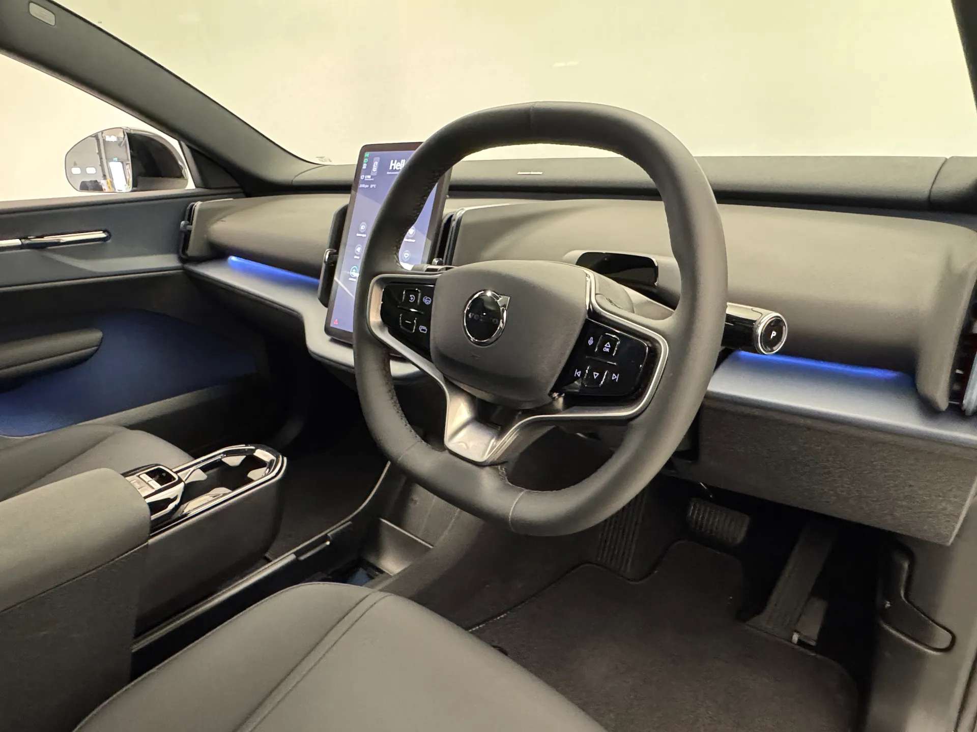 2025 VOLVO EX30 2025 VOLVO EX30