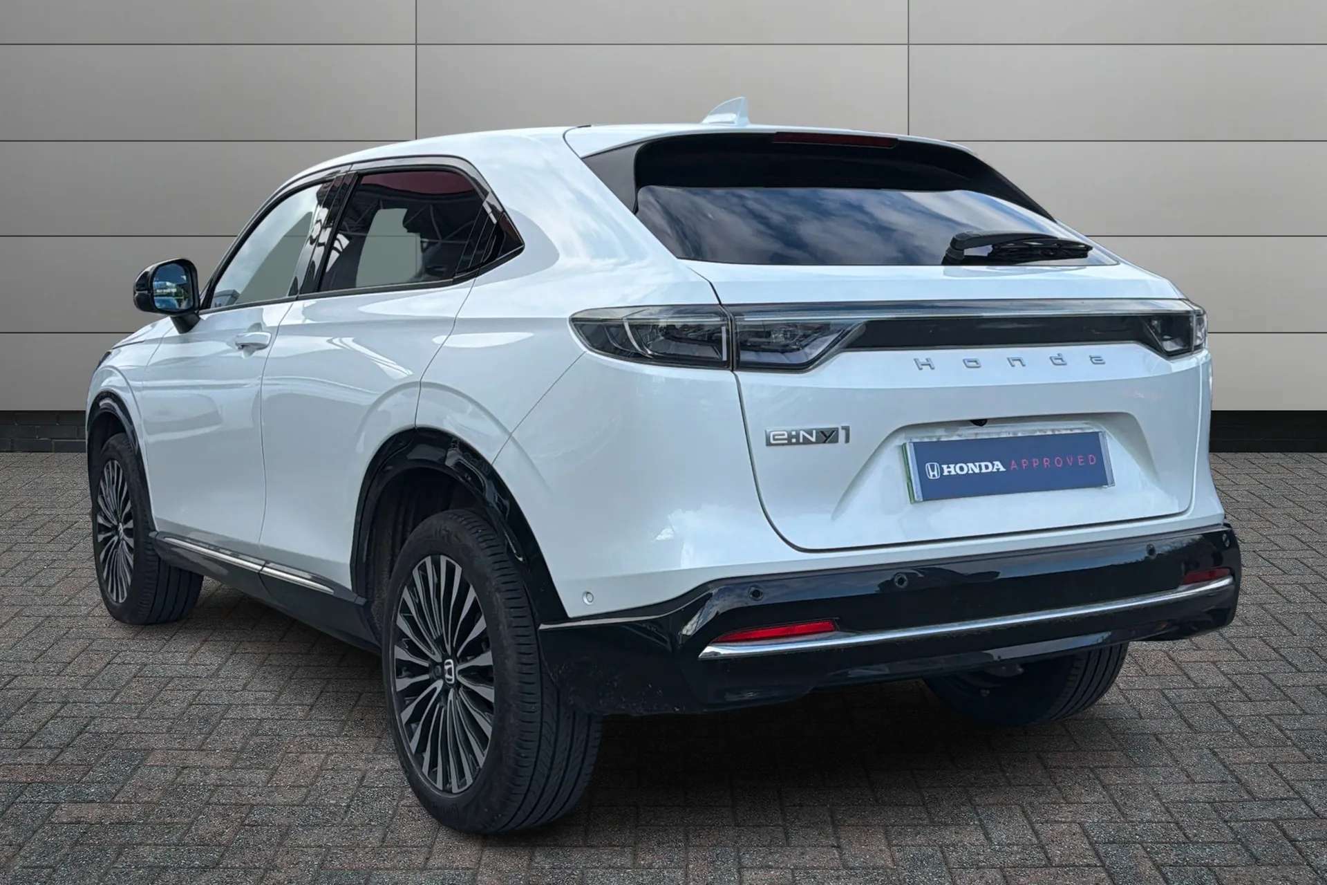 A 2024 HONDA E NY1 150kW Advance 69kWh 5dr Auto A 2024 HONDA E NY1 150kW Advance 69kWh 5dr Auto