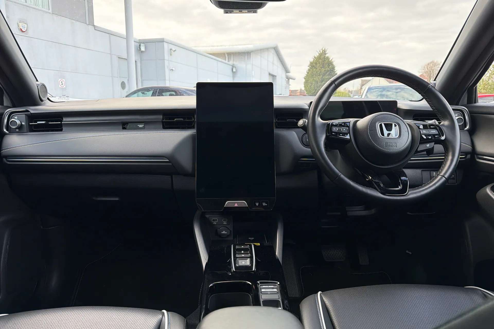 A 2024 HONDA E NY1 150kW Advance 69kWh 5dr Auto A 2024 HONDA E NY1 150kW Advance 69kWh 5dr Auto