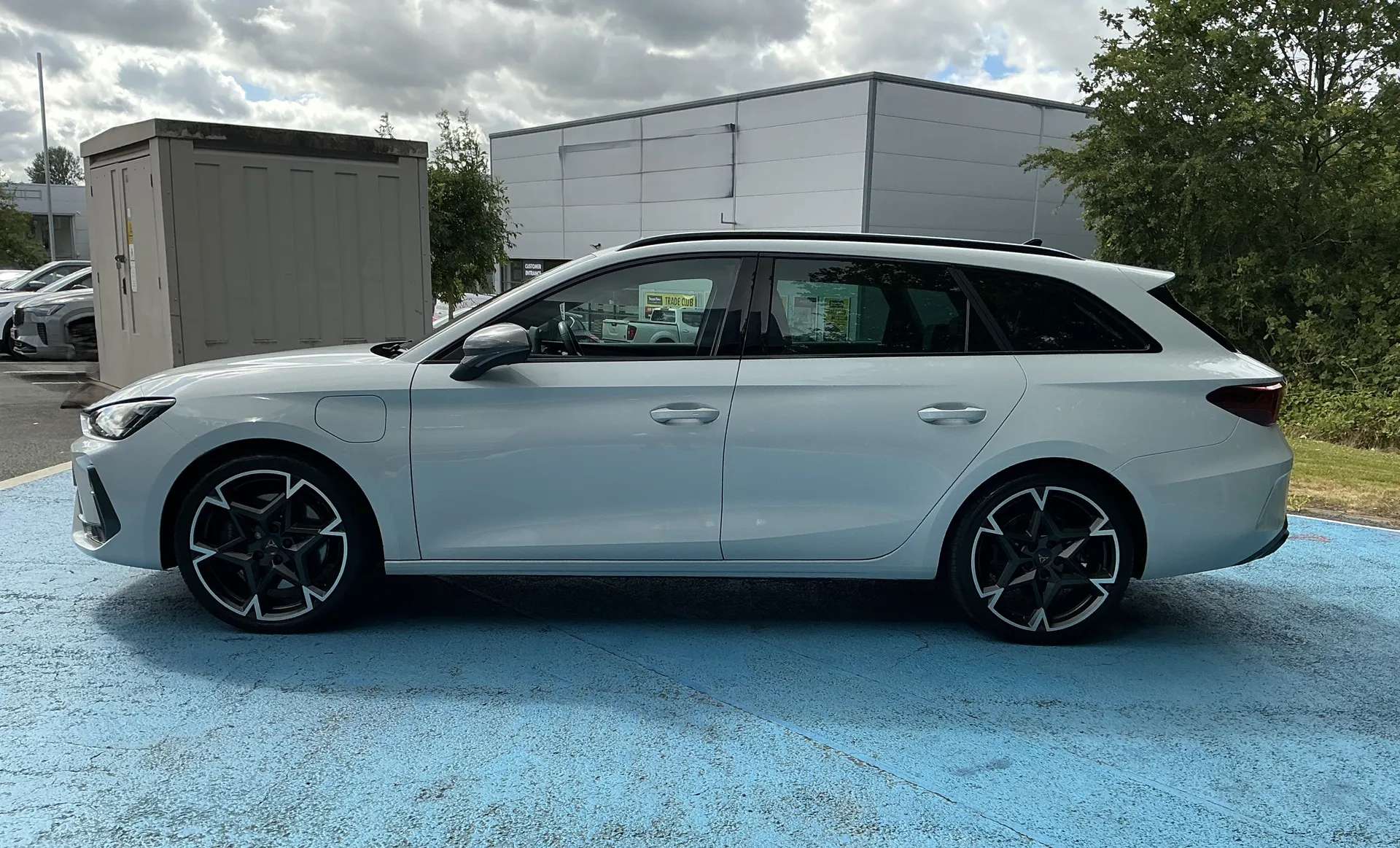2024 CUPRA LEON 2024 CUPRA LEON
