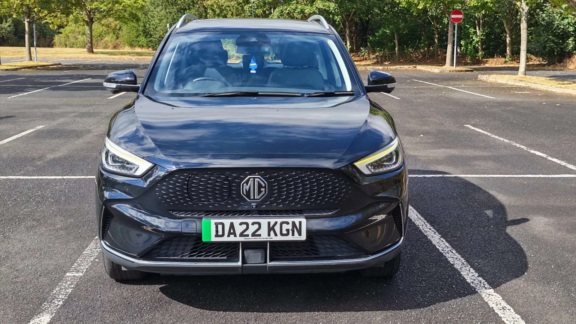 A 2022 MG ZS 115kW Trophy EV Long Range 73kWh 5dr Auto A 2022 MG ZS 115kW Trophy EV Long Range 73kWh 5dr Auto