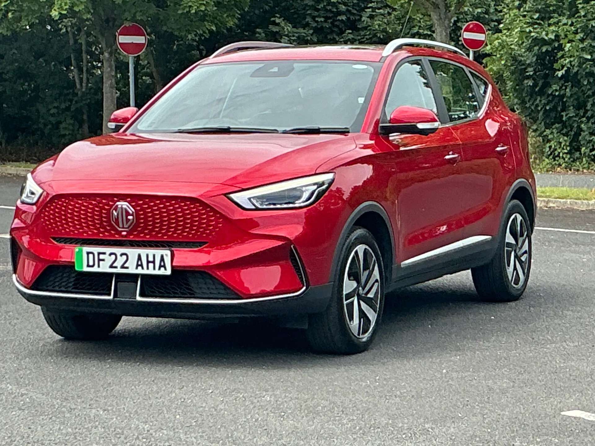 A 2022 MG ZS 115kW Trophy EV Long Range 73kWh 5dr Auto A 2022 MG ZS 115kW Trophy EV Long Range 73kWh 5dr Auto