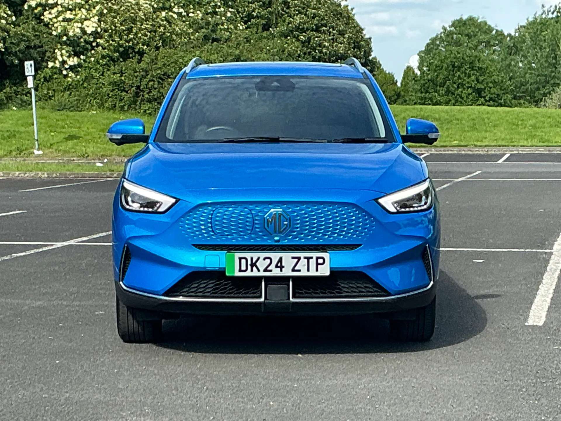 A 2024 MG ZS 115kW Trophy Connect EV Long Range73kWh 5dr Auto A 2024 MG ZS 115kW Trophy Connect EV Long Range73kWh 5dr Auto
