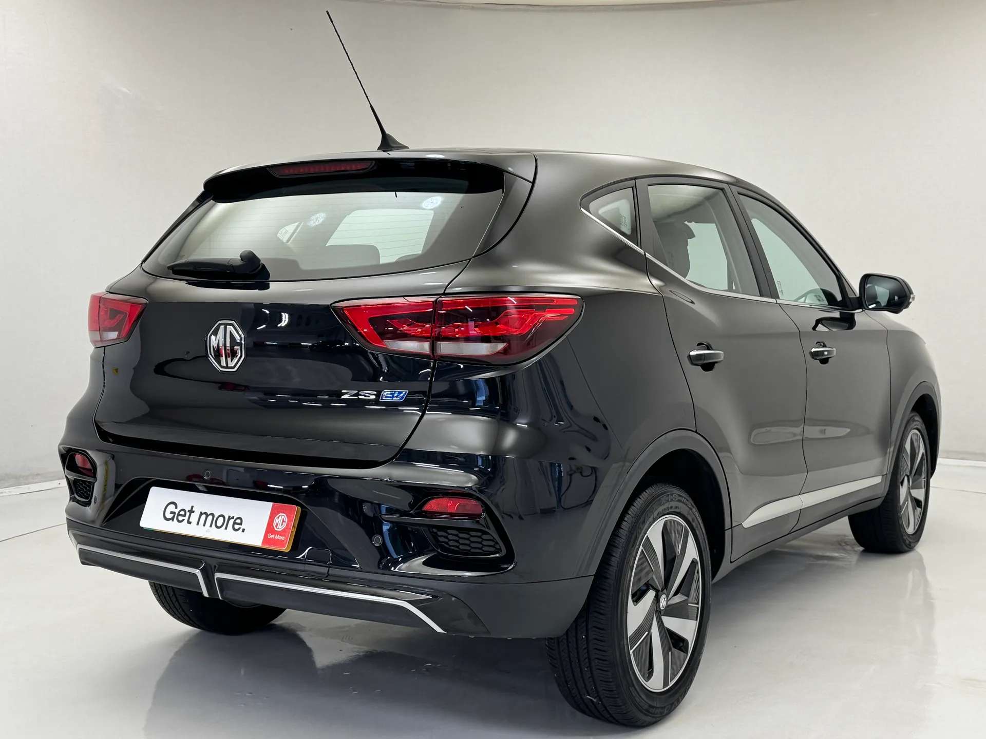 A 2025 MG ZS 115kW SE EV Long Range 73kWh 5dr Auto ð¤ LONG RANGE | LOW MILEAGEð¤ A 2025 MG ZS 115kW SE EV Long Range 73kWh 5dr Auto ð¤ LONG RANGE | LOW MILEAGEð¤