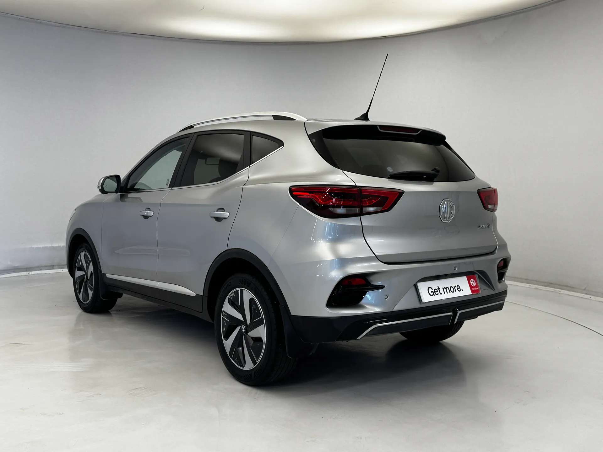 A 2023 MG ZS 115kW Trophy EV Long Range 73kWh 5dr Auto â¡ LONG RANGE / SUNROOF â¡ A 2023 MG ZS 115kW Trophy EV Long Range 73kWh 5dr Auto â¡ LONG RANGE / SUNROOF â¡