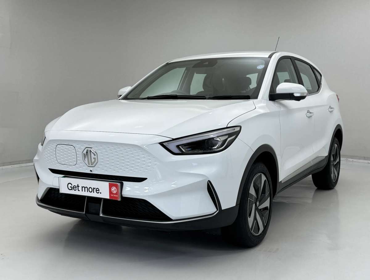 Check out this Mg Motor Uk Zs 2023 Electric Automatic
