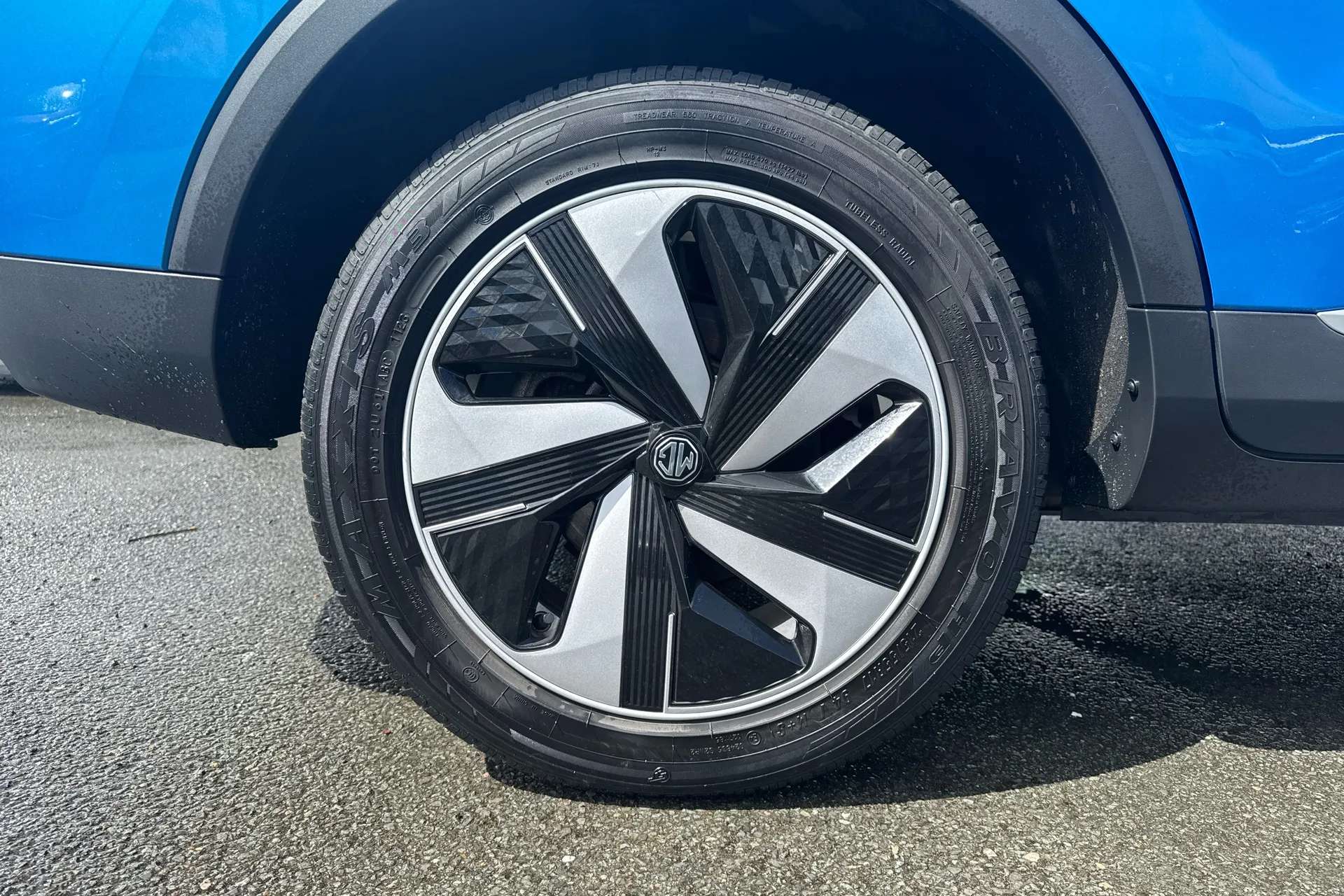 A 2023 MG ZS 115kW SE EV Long Range 73kWh 5dr Auto A 2023 MG ZS 115kW SE EV Long Range 73kWh 5dr Auto