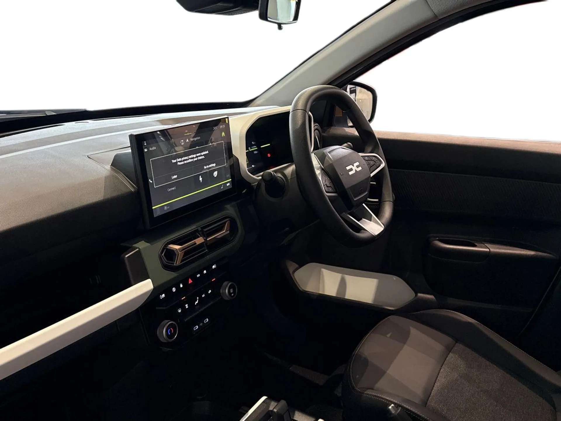 A 2026 DACIA SPRING 24kWh Extreme 100 75kW 5dr Auto A 2026 DACIA SPRING 24kWh Extreme 100 75kW 5dr Auto