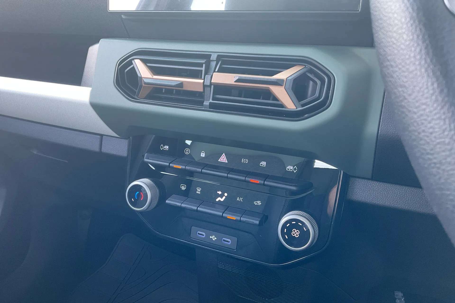 2026 DACIA SPRING 2026 DACIA SPRING