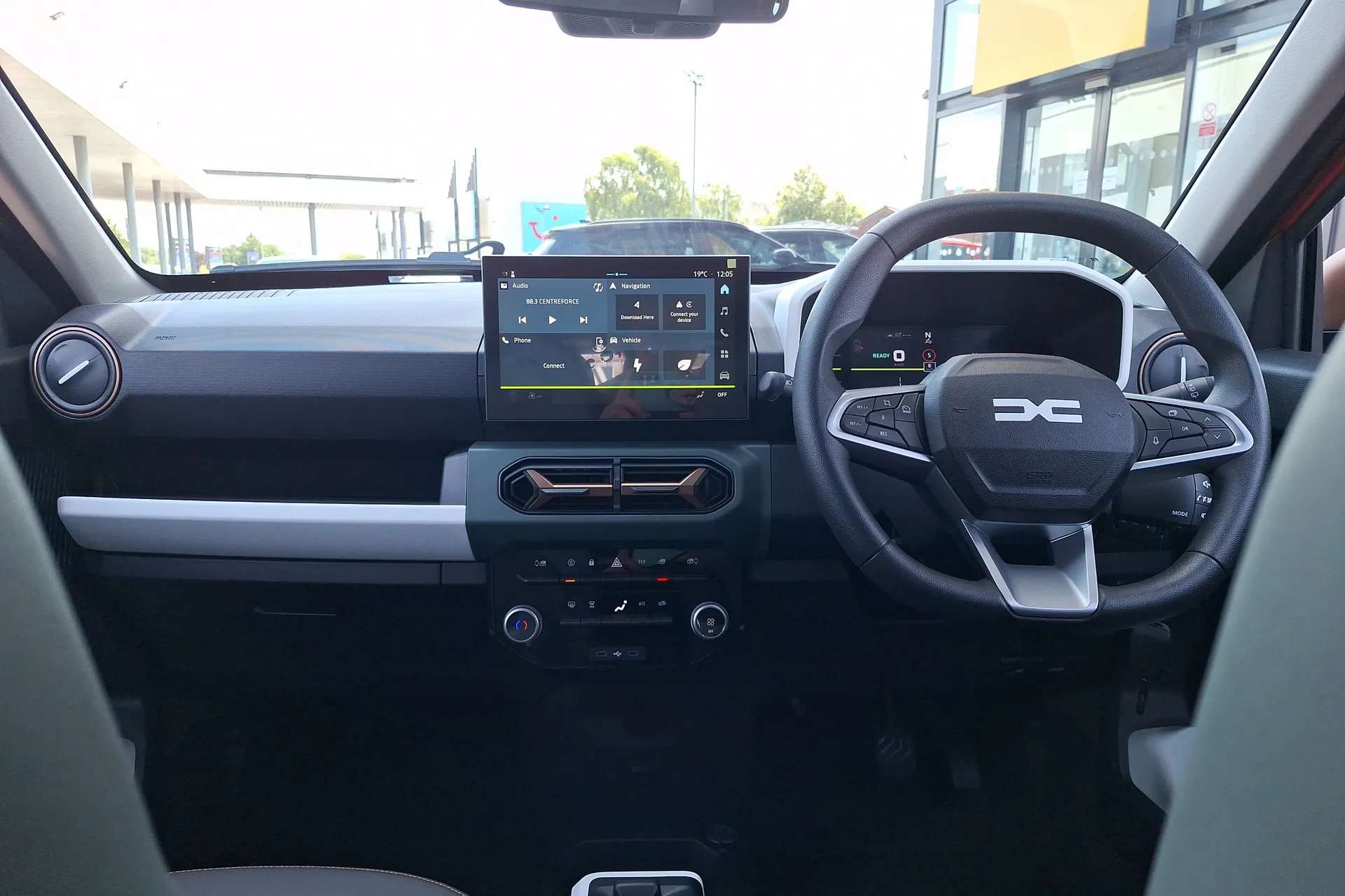 A 2026 DACIA SPRING 24kWh Extreme 100 75kW 5dr Auto A 2026 DACIA SPRING 24kWh Extreme 100 75kW 5dr Auto
