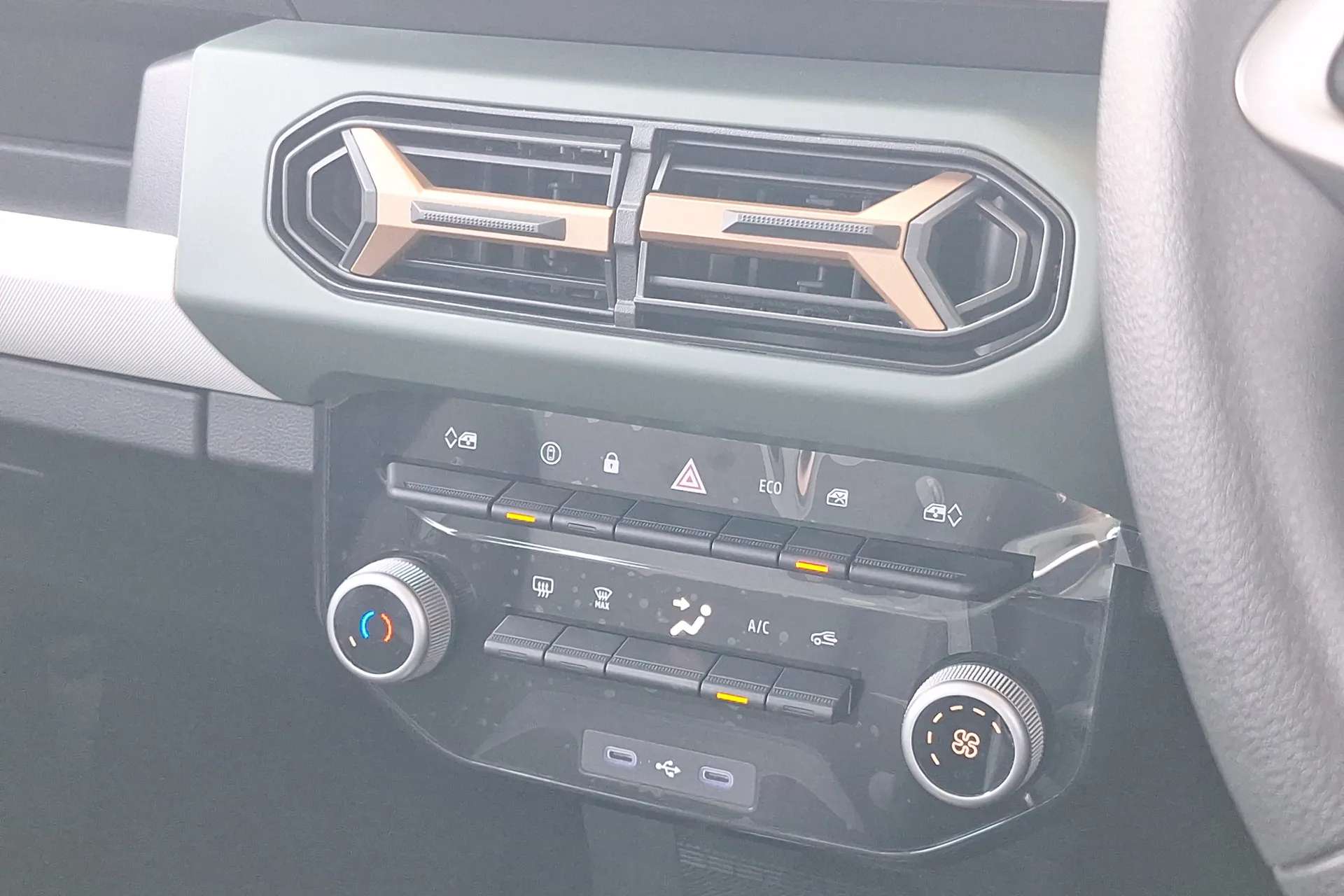 2026 DACIA SPRING 2026 DACIA SPRING